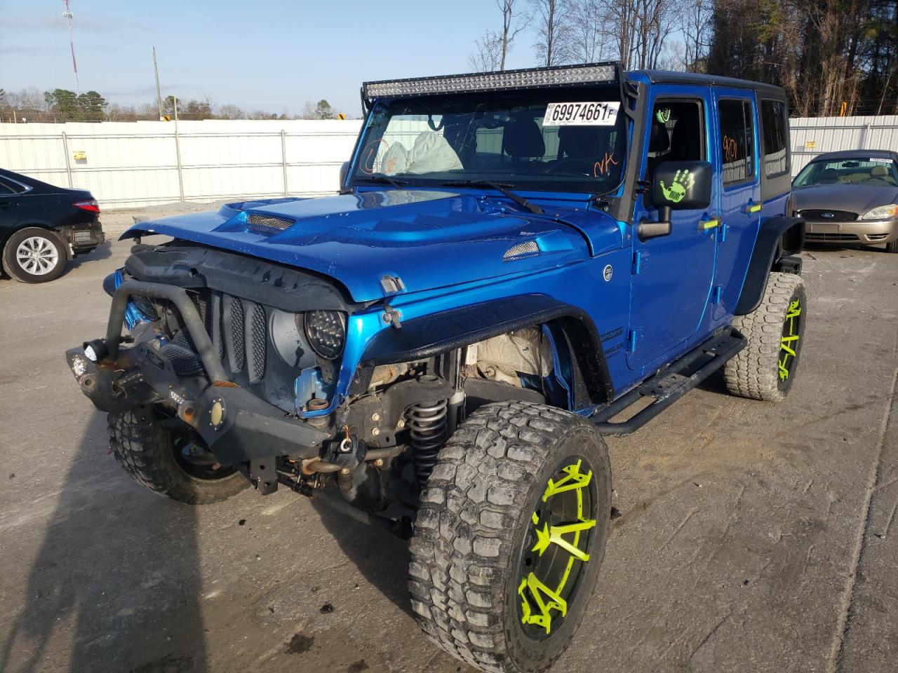 Photo 2 from auction – 2016 JEEP WRANGLER U with VIN 1C4HJWDG3GL147917