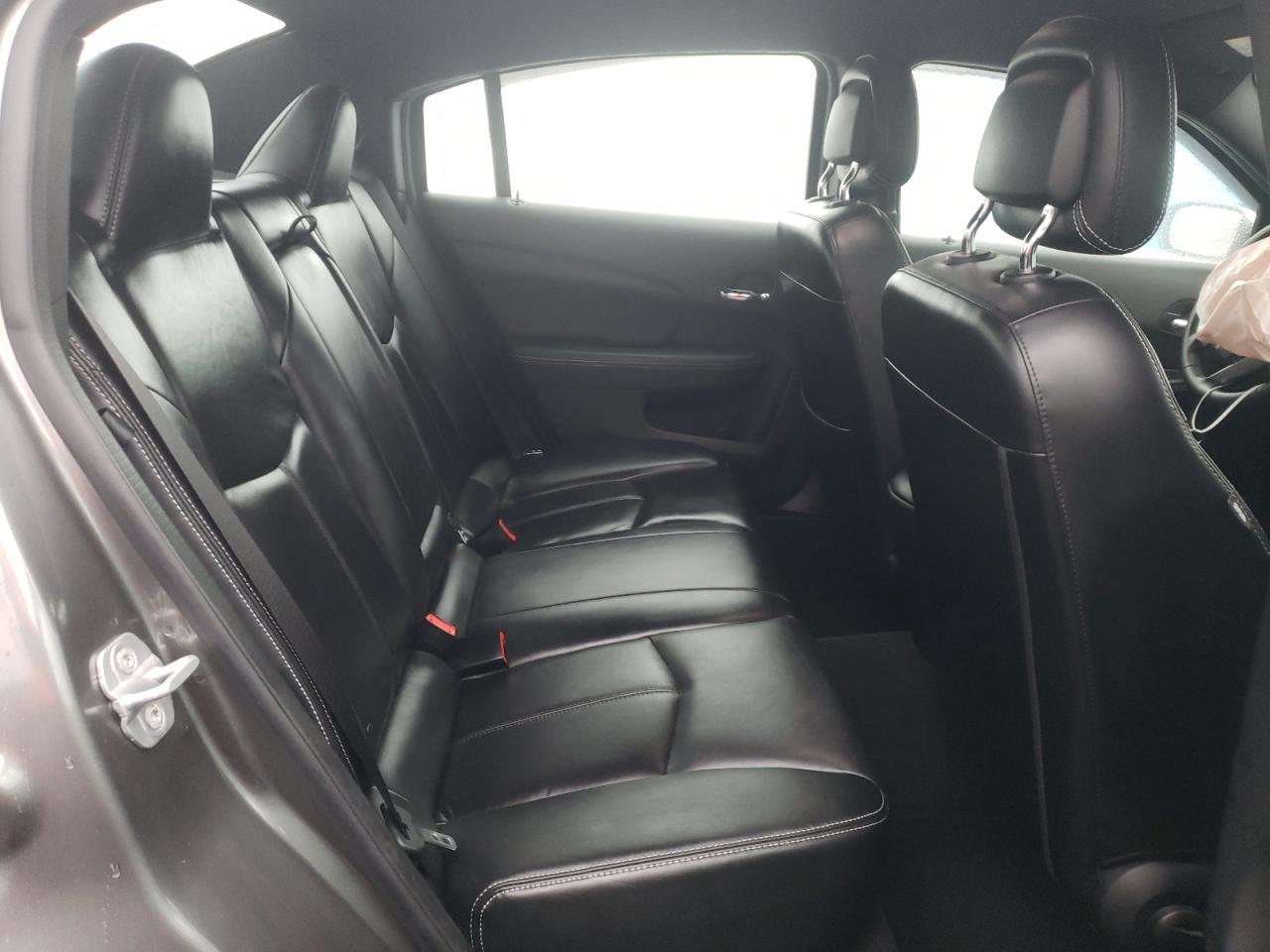 Photo 6 from auction – 2013 CHRYSLER 200 LIMITE with VIN 1C3CCBCG6DN509399