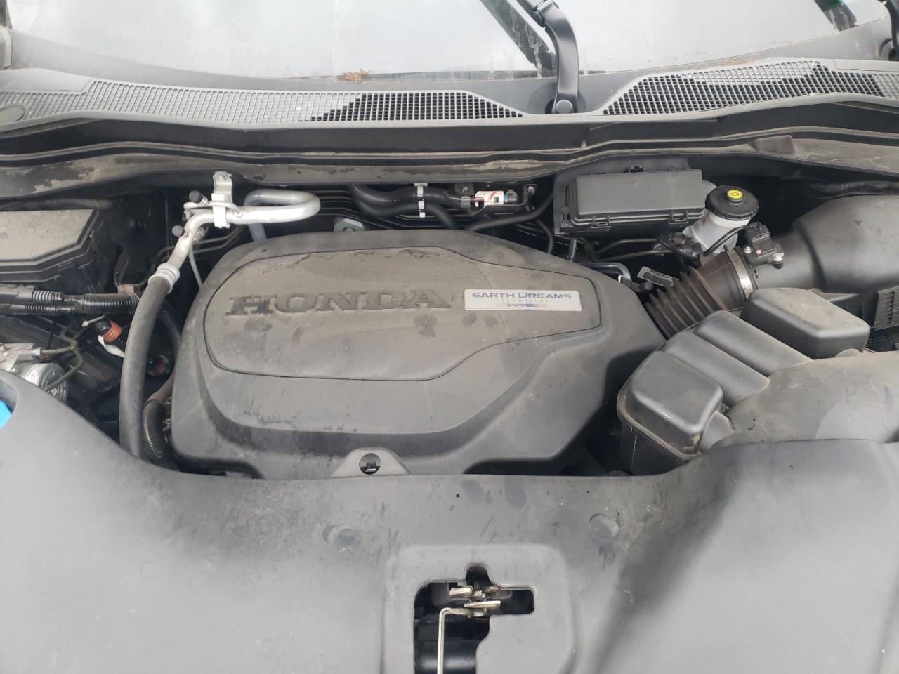 Photo 7 from auction – 2018 HONDA PILOT EXL with VIN 5FNYF5H52JB011650