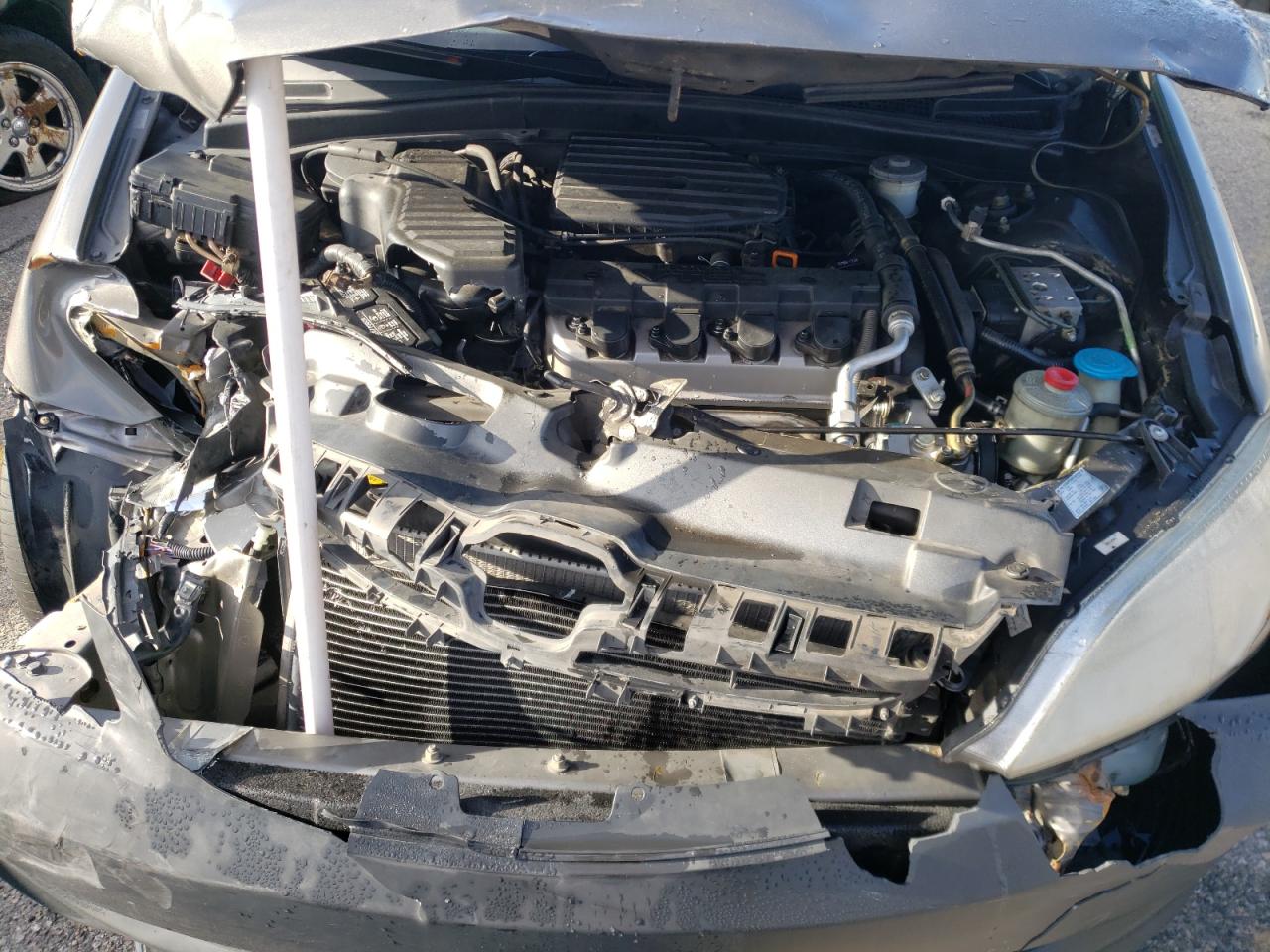 Photo 7 from auction – 2005 HONDA CIVIC EX with VIN 2HGES26765H590306