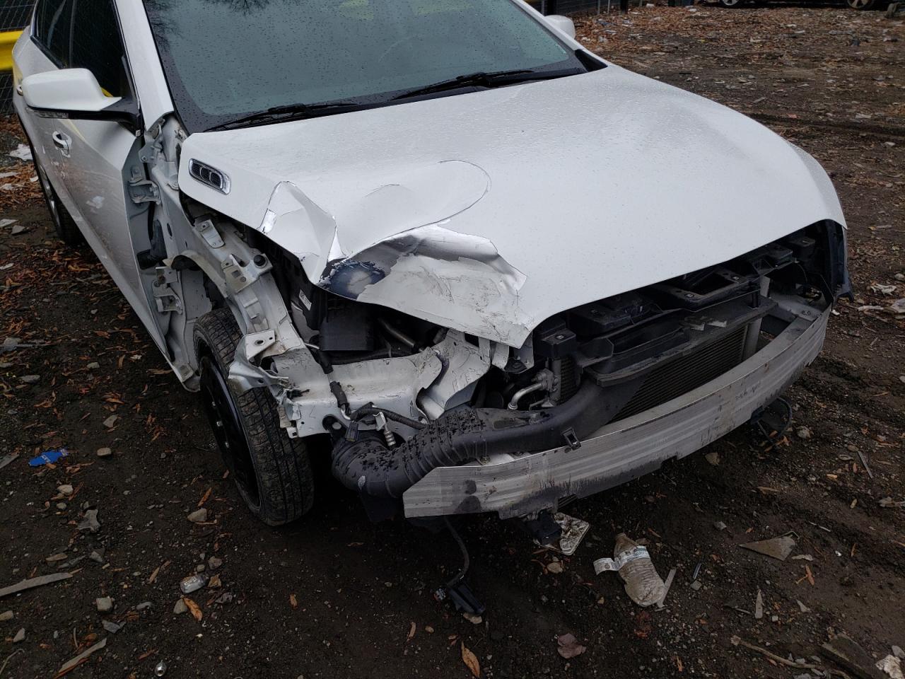 Photo 9 from auction – 2015 BUICK LACROSSE with VIN 1G4GB5G38FF160070