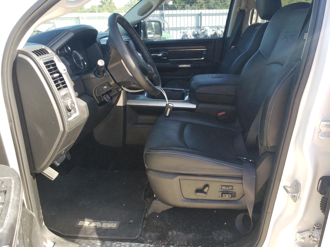 Photo 5 from auction – 2016 RAM 1500 LARAM with VIN 1C6RR6NT4GS414553