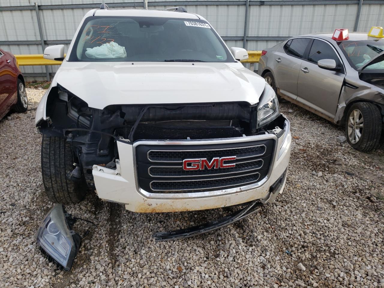 Photo 9 from auction – 2015 GMC ACADIA SLT with VIN 1GKKRRKD6FJ176786
