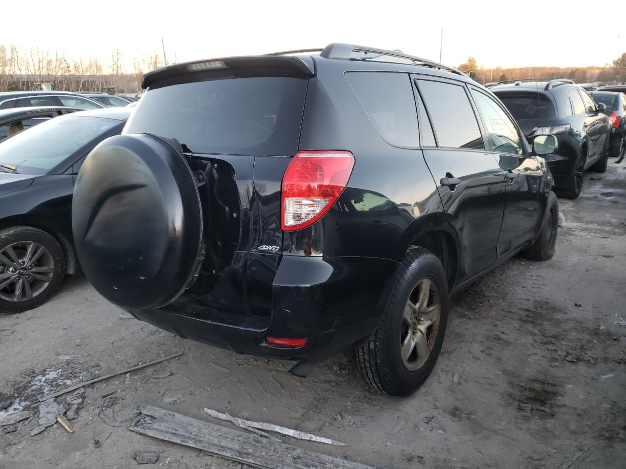 Foto 4 de la subasta – 2007 TOYOTA RAV4 con VIN JTMBD33V076046036
