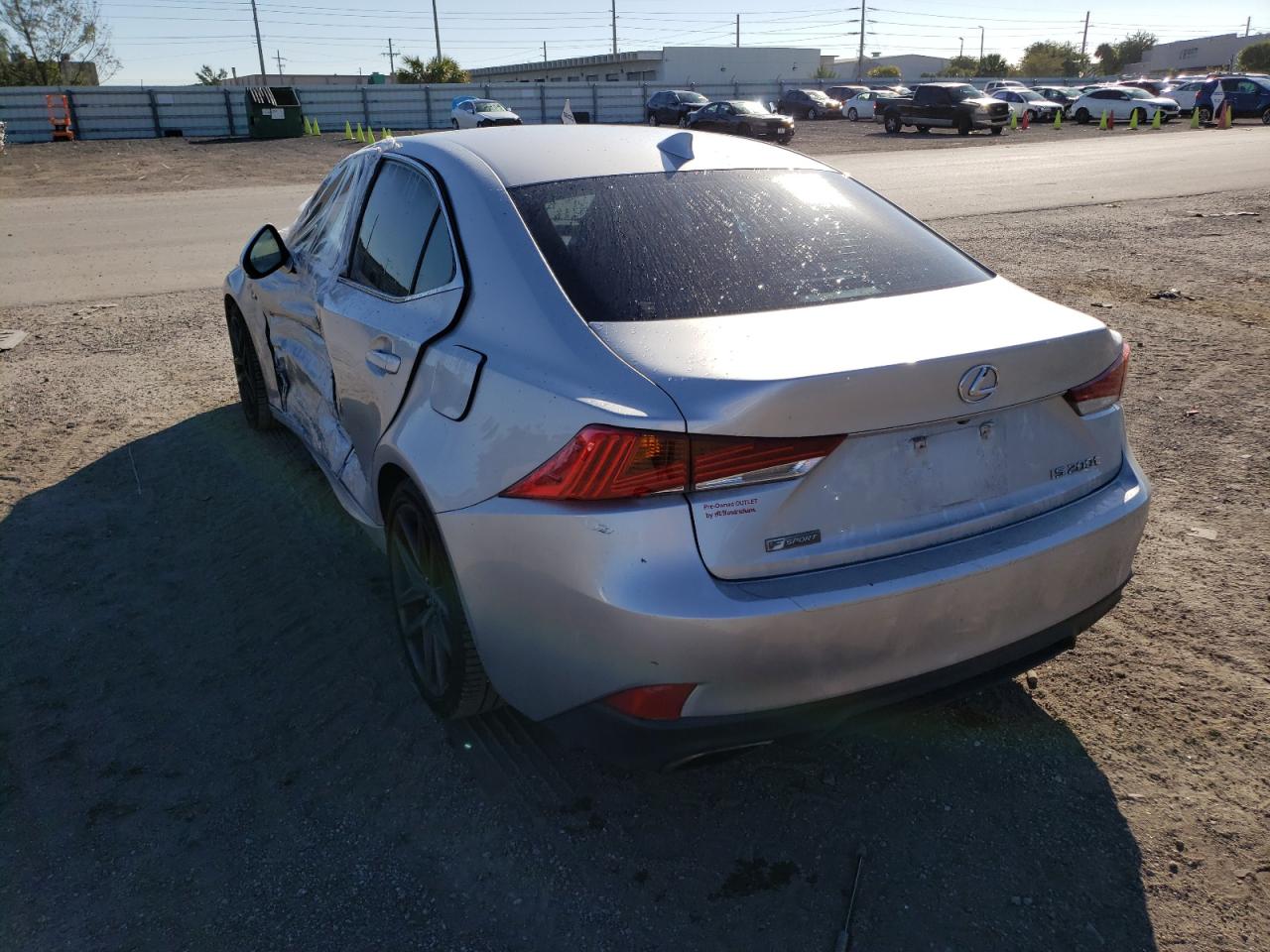Photo 3 from auction – 2017 LEXUS IS 200T with VIN JTHBA1D2XH5050800