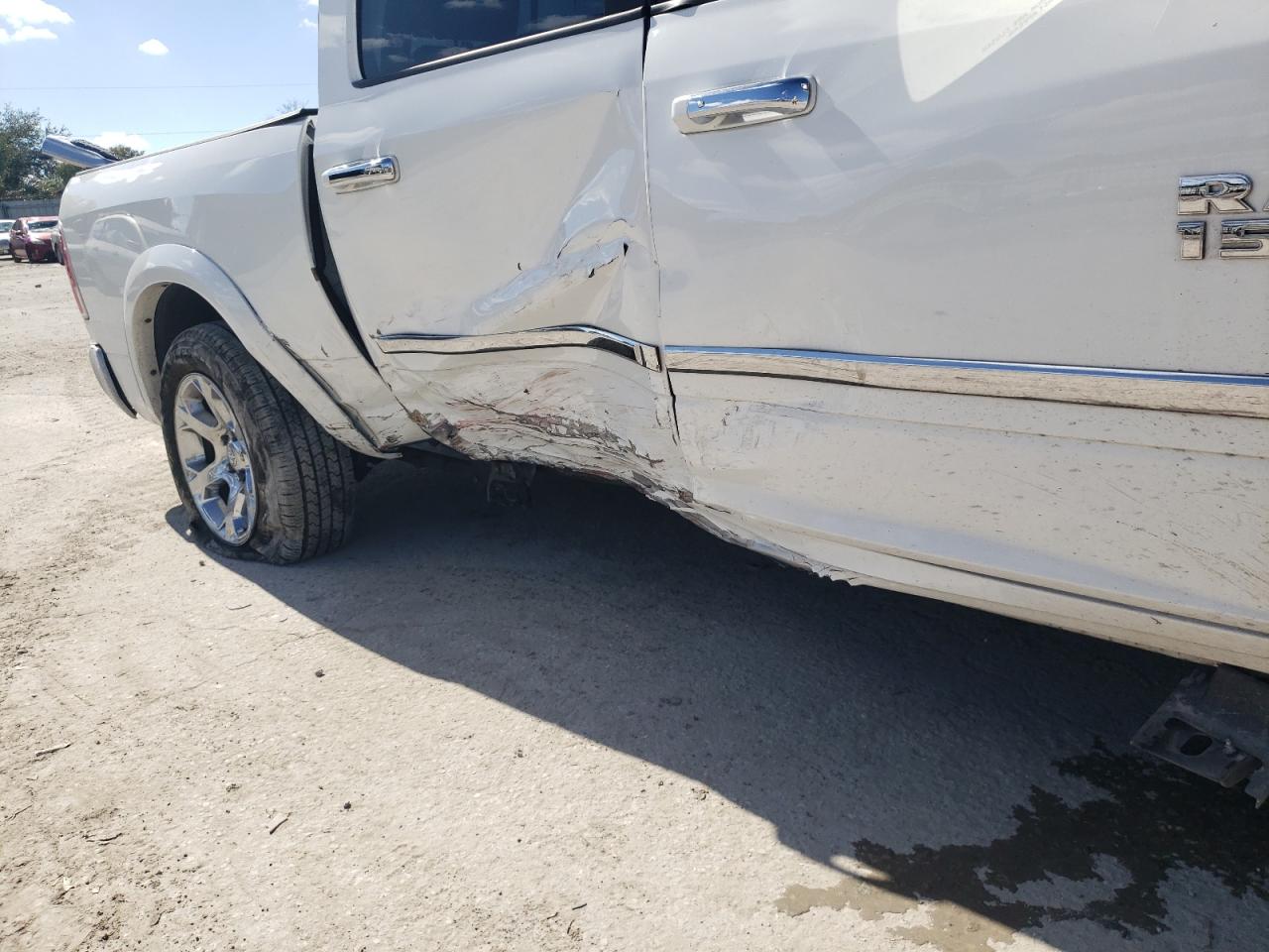 Photo 9 from auction – 2016 RAM 1500 LARAM with VIN 1C6RR6NT4GS414553