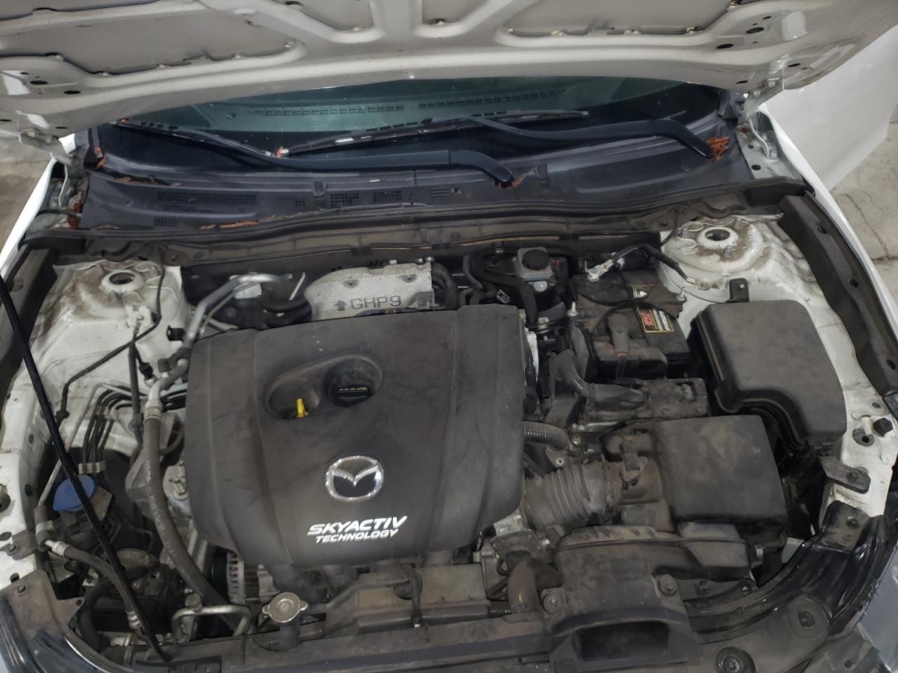 Photo 7 from auction – 2015 MAZDA 3 TOURING with VIN JM1BM1L73F1228184