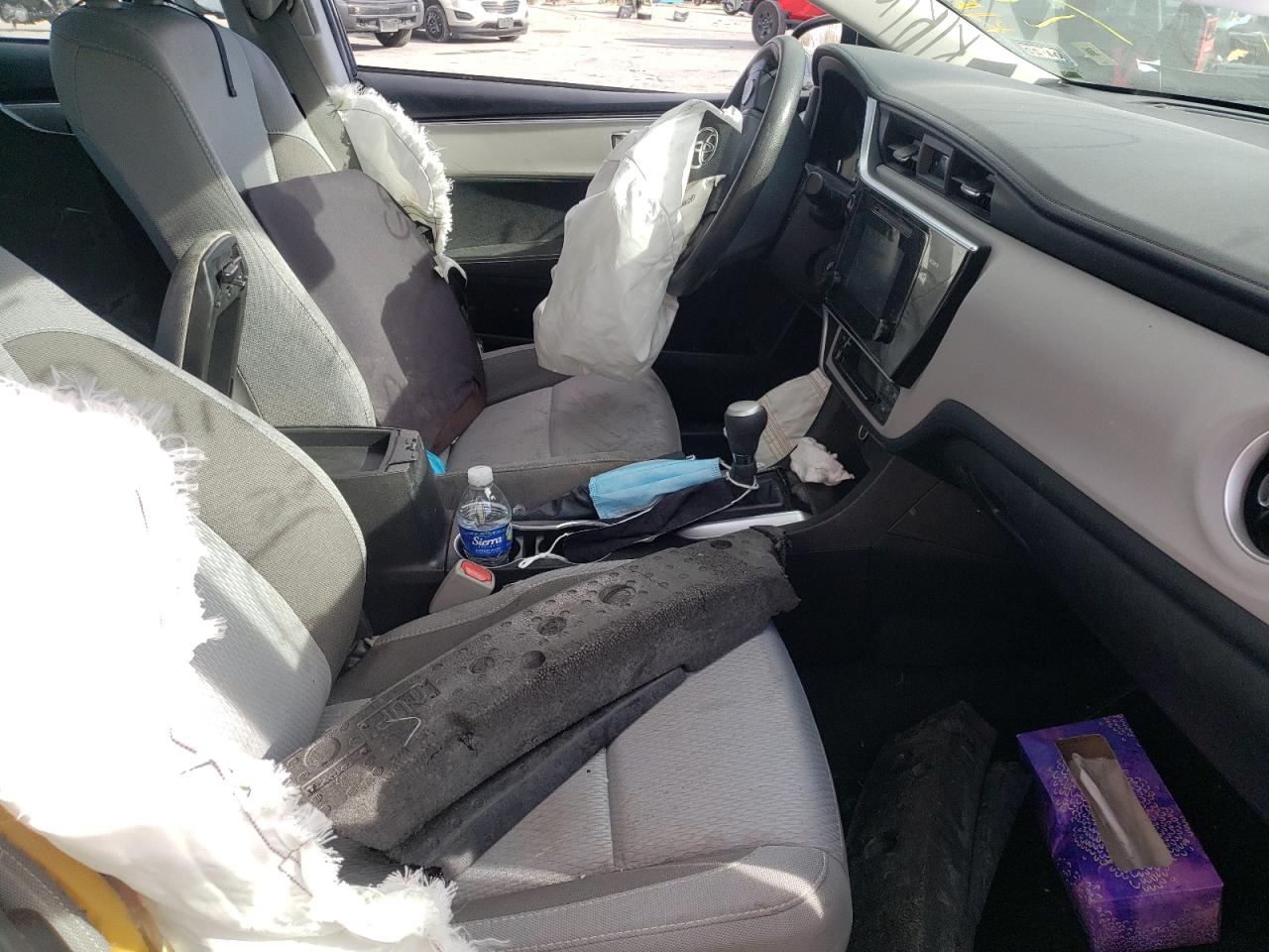 Photo 5 from auction – 2017 TOYOTA COROLLA L with VIN 5YFBURHE4HP633281