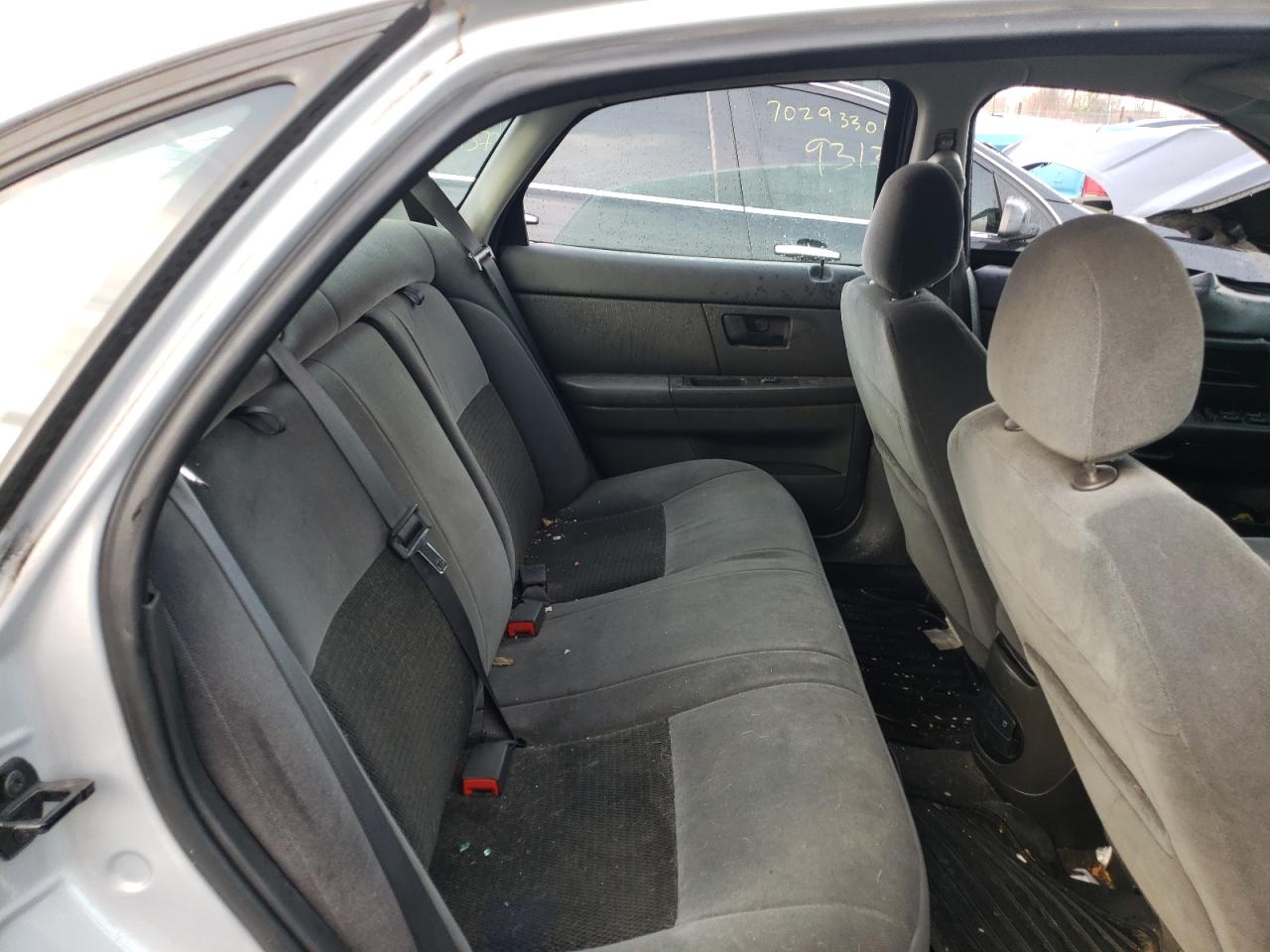 Photo 6 from auction – 2006 FORD TAURUS SE with VIN 1FAFP53U36A188359