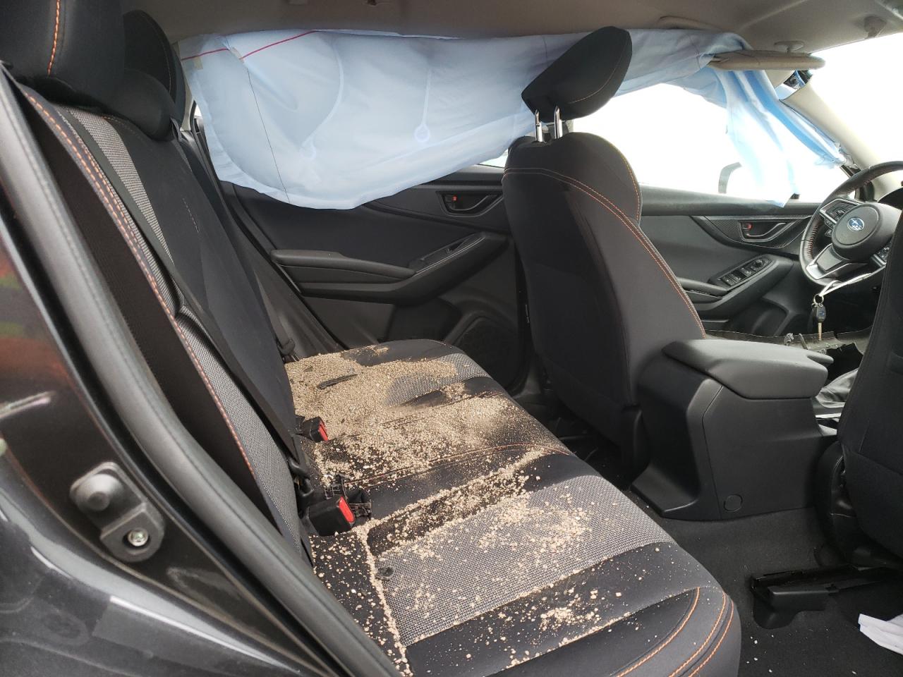 Photo 6 from auction – 2019 SUBARU CROSSTREK with VIN JF2GTAEC8KH204355