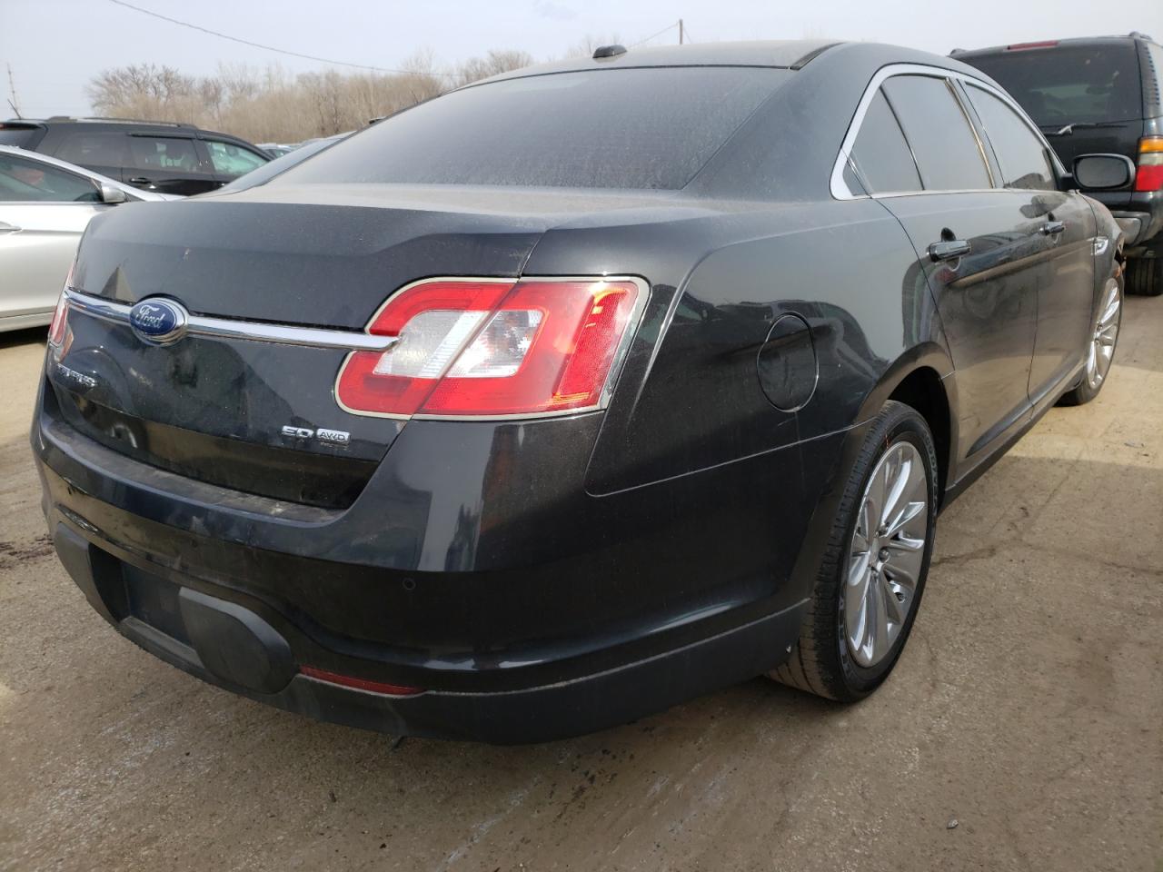 Photo 4 from auction – 2010 FORD TAURUS LIM with VIN 1FAHP2JW2AG105957