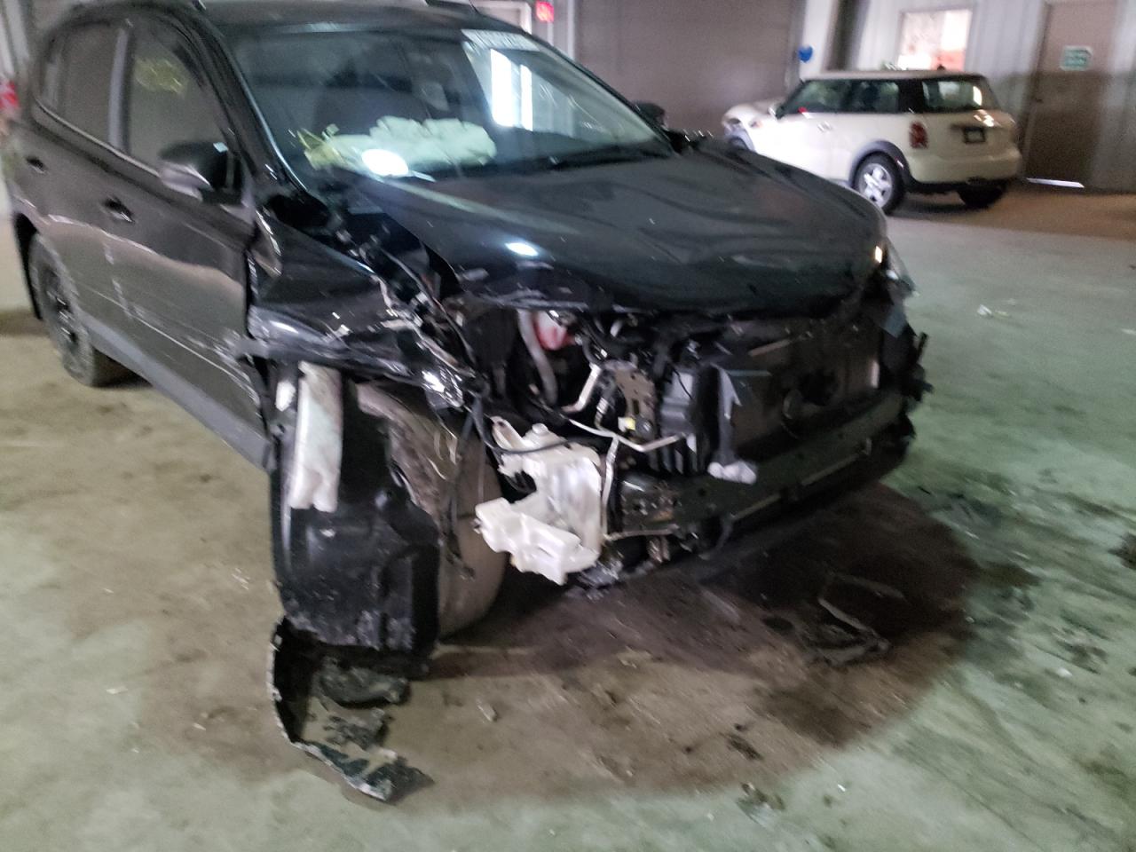 Photo 9 from auction – 2016 TOYOTA RAV4 LE with VIN 2T3BFREV7GW537700