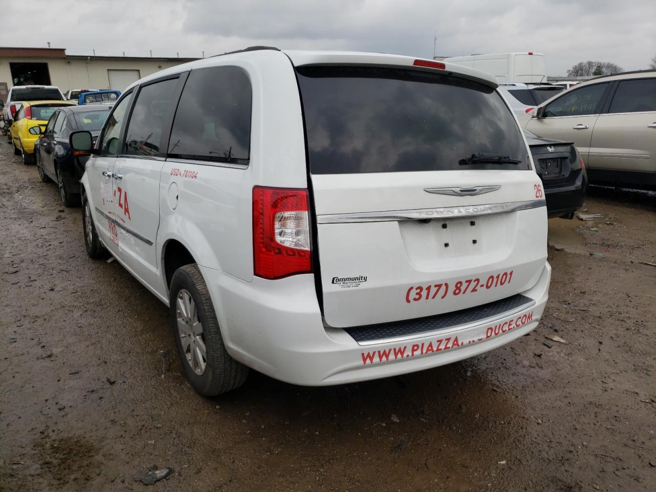 Photo 3 from auction – 2014 CHRYSLER TOWN & COU with VIN 2C4RC1BG4ER464033