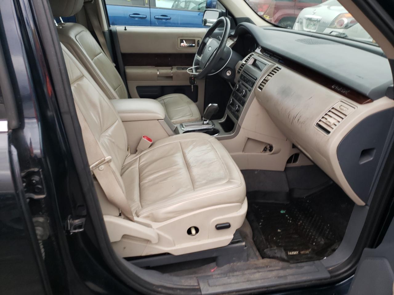 Photo 5 from auction – 2009 FORD FLEX SEL with VIN 2FMEK62C89BB06388