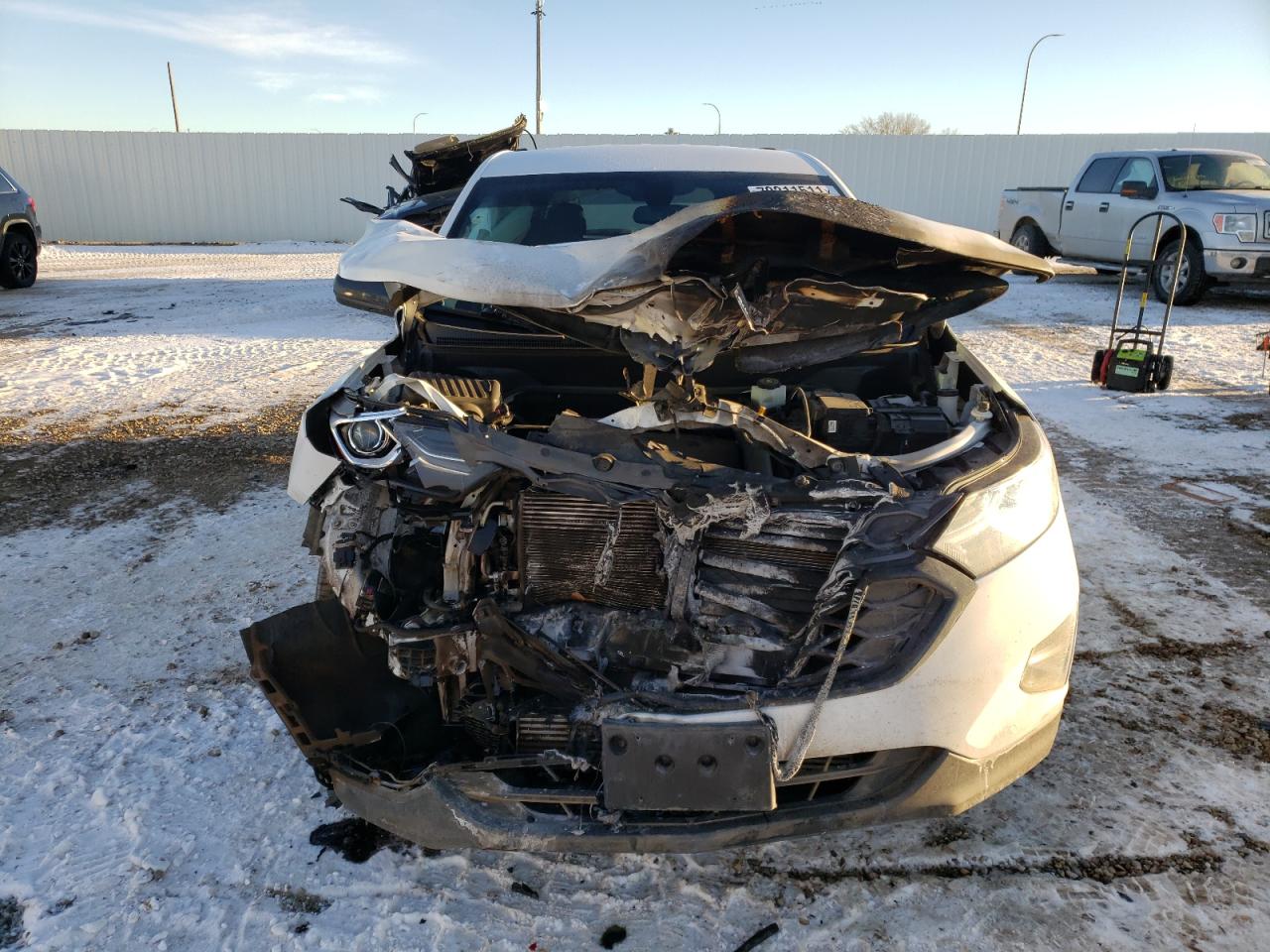 Photo 9 from auction – 2018 CHEVROLET EQUINOX LT with VIN 2GNAXTEX2J6288966