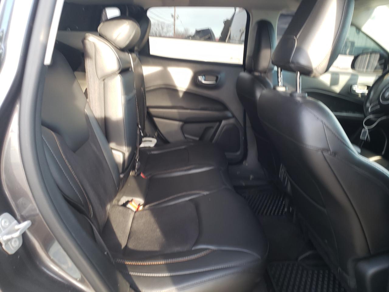 Photo 6 from auction – 2018 JEEP COMPASS LA with VIN 3C4NJCBB4JT268153