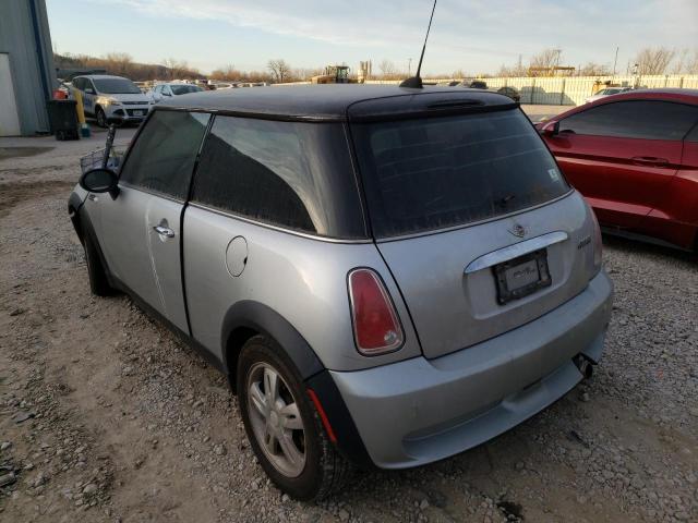 Photo 3 from auction – 2006 MINI COOPER with VIN WMWRC33566TK65775