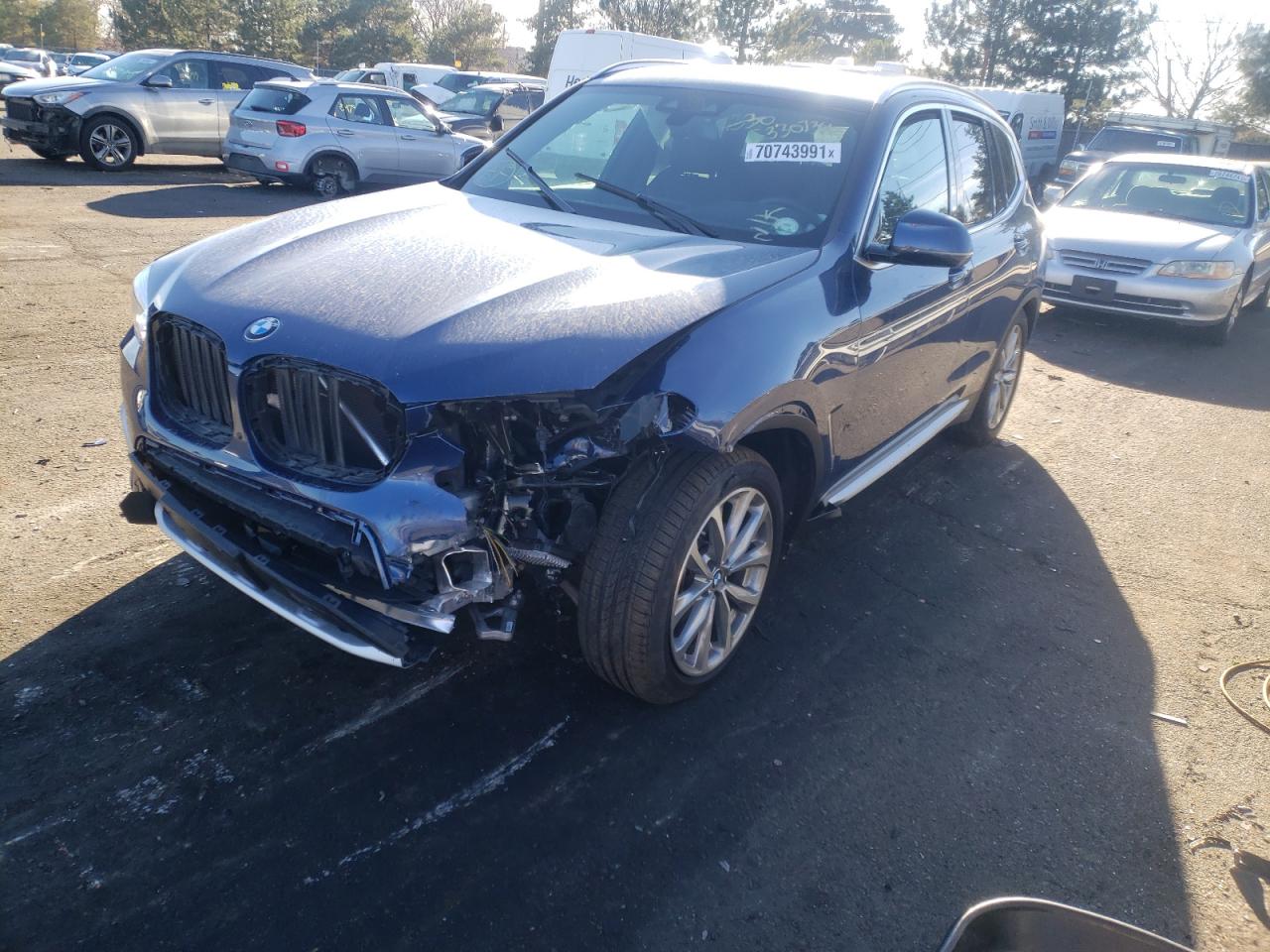 Photo 2 from auction – 2019 BMW X3 XDRIVE3 with VIN 5UXTR9C57KLD98115