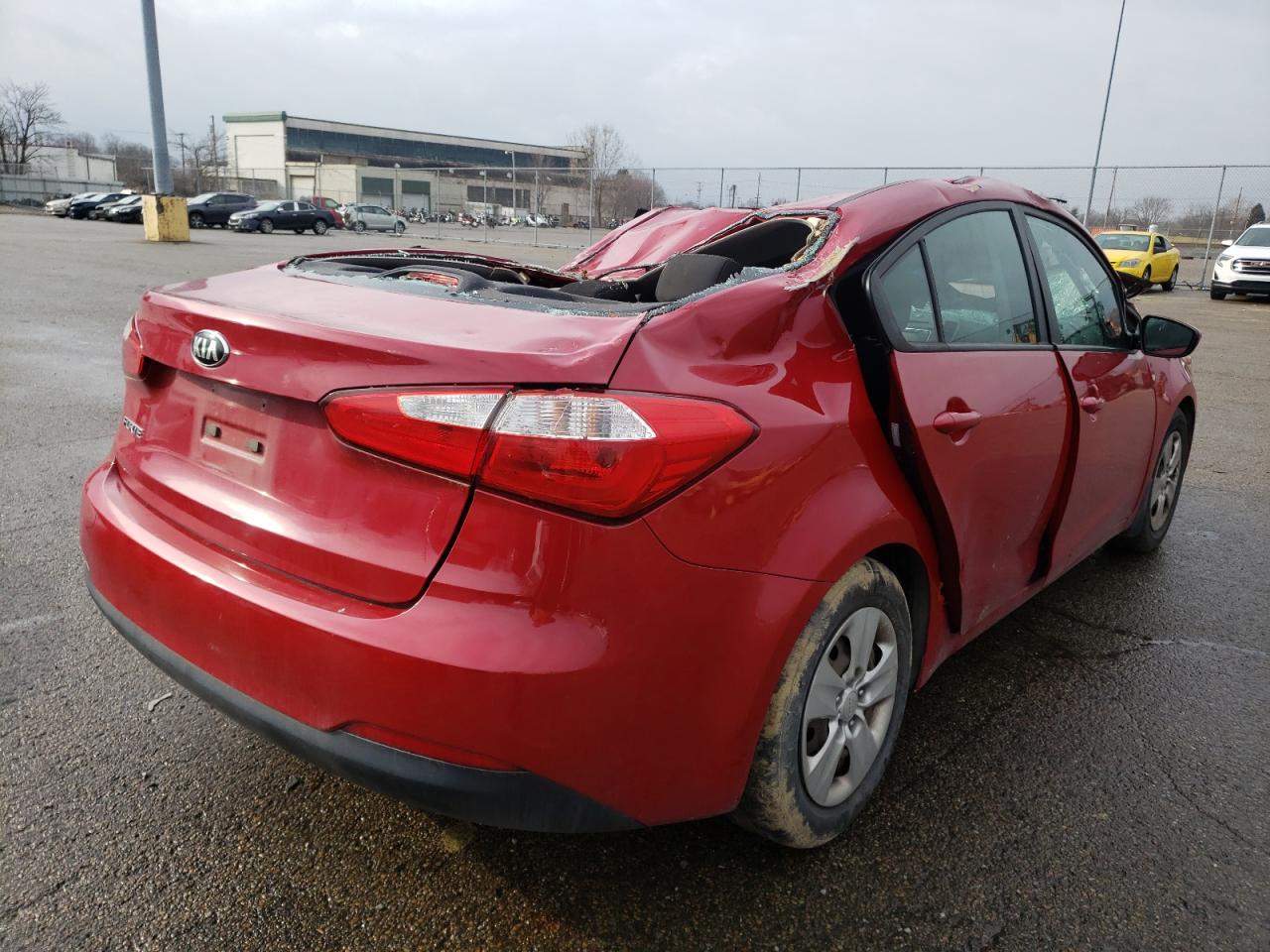 Photo 4 from auction – 2016 KIA FORTE LX with VIN KNAFK4A60G5568046