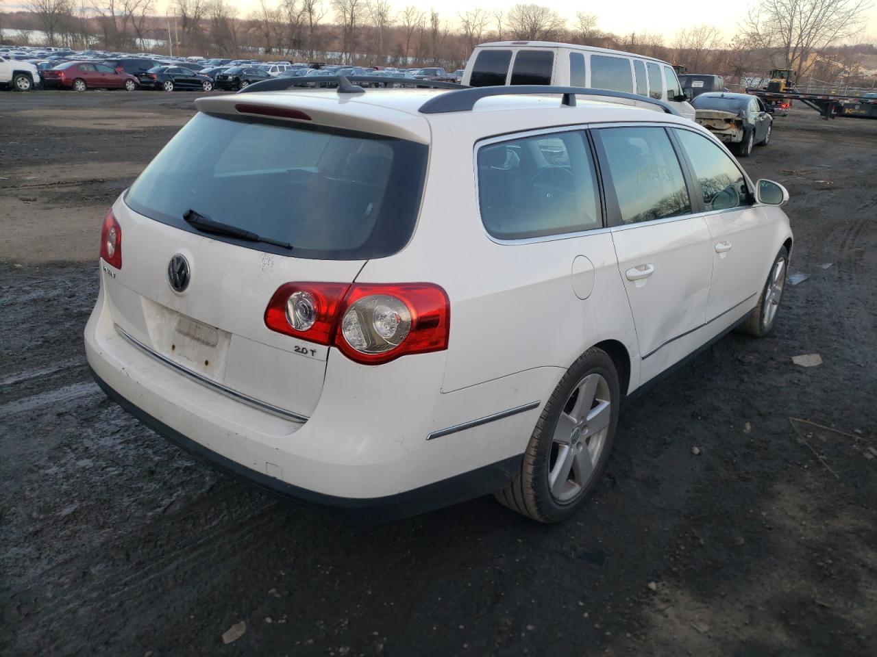 Photo 17 from auction – 2008 VOLKSWAGEN PASSAT with VIN WVWLK73C88E063934