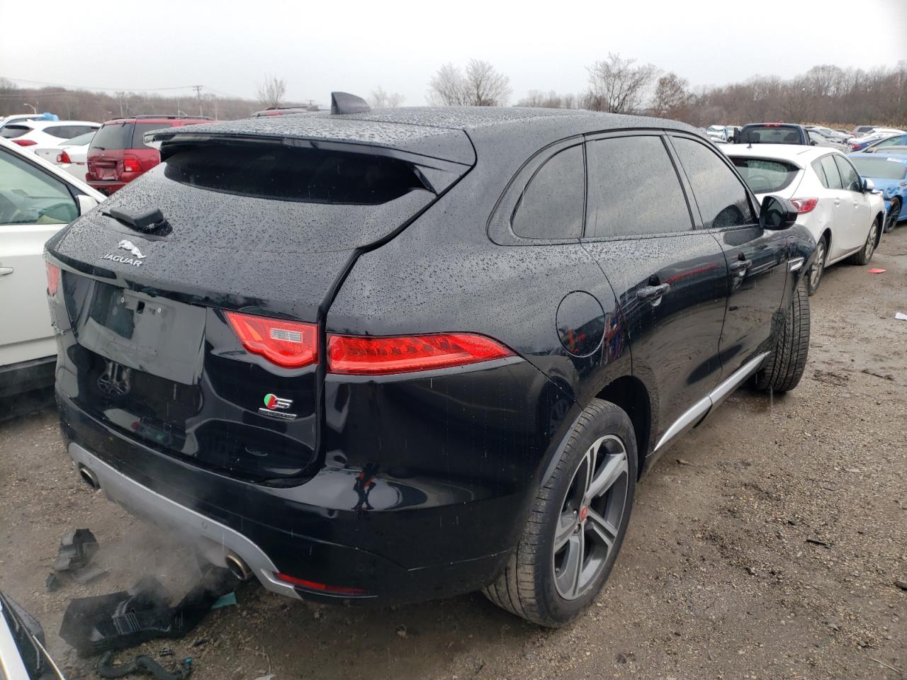 Photo 4 from auction – 2019 JAGUAR F-PACE S with VIN SADCM2FV4KA390568