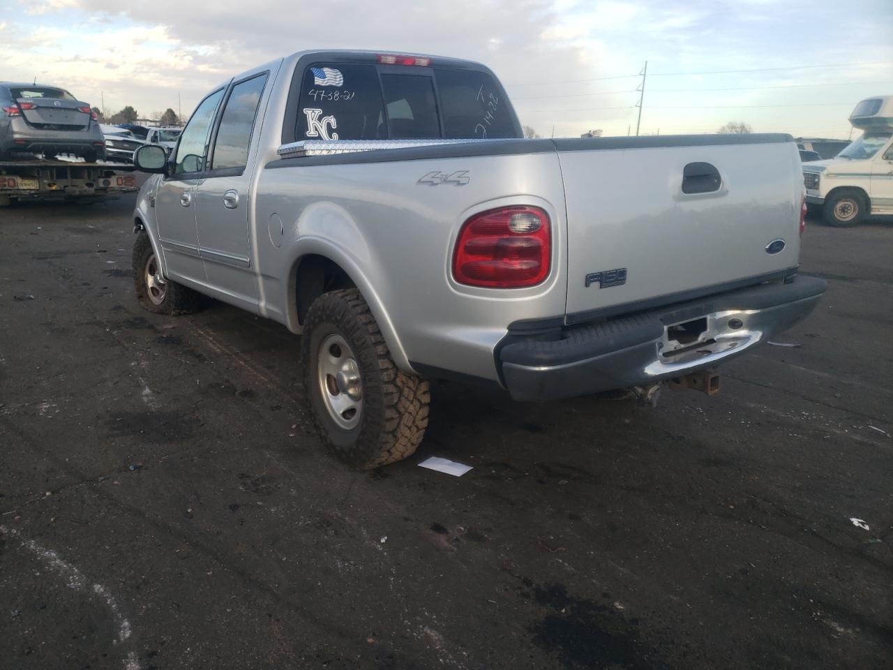 Photo 3 from auction – 2002 FORD F150 SUPER with VIN 1FTRW08L62KA74759