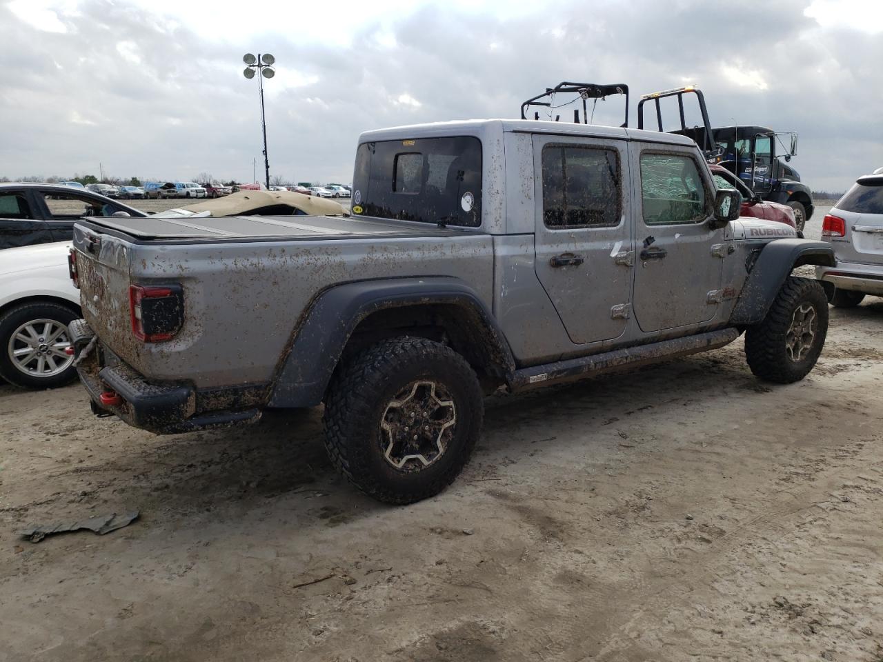Photo 4 from auction – 2020 JEEP GLADIATOR with VIN 1C6JJTBG6LL168779
