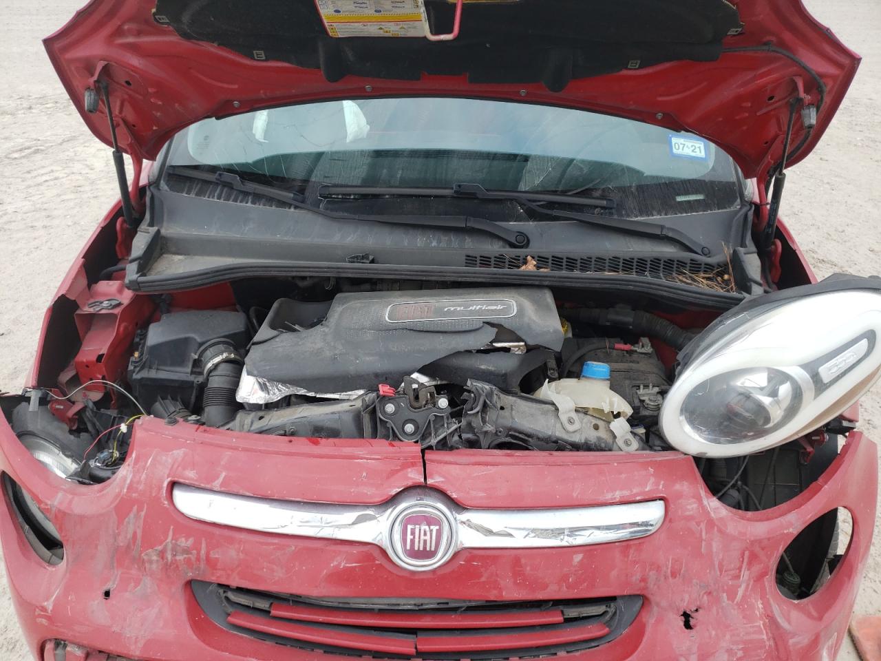 Photo 7 from auction – 2014 FIAT 500L POP with VIN ZFBCFAAH0EZ012449