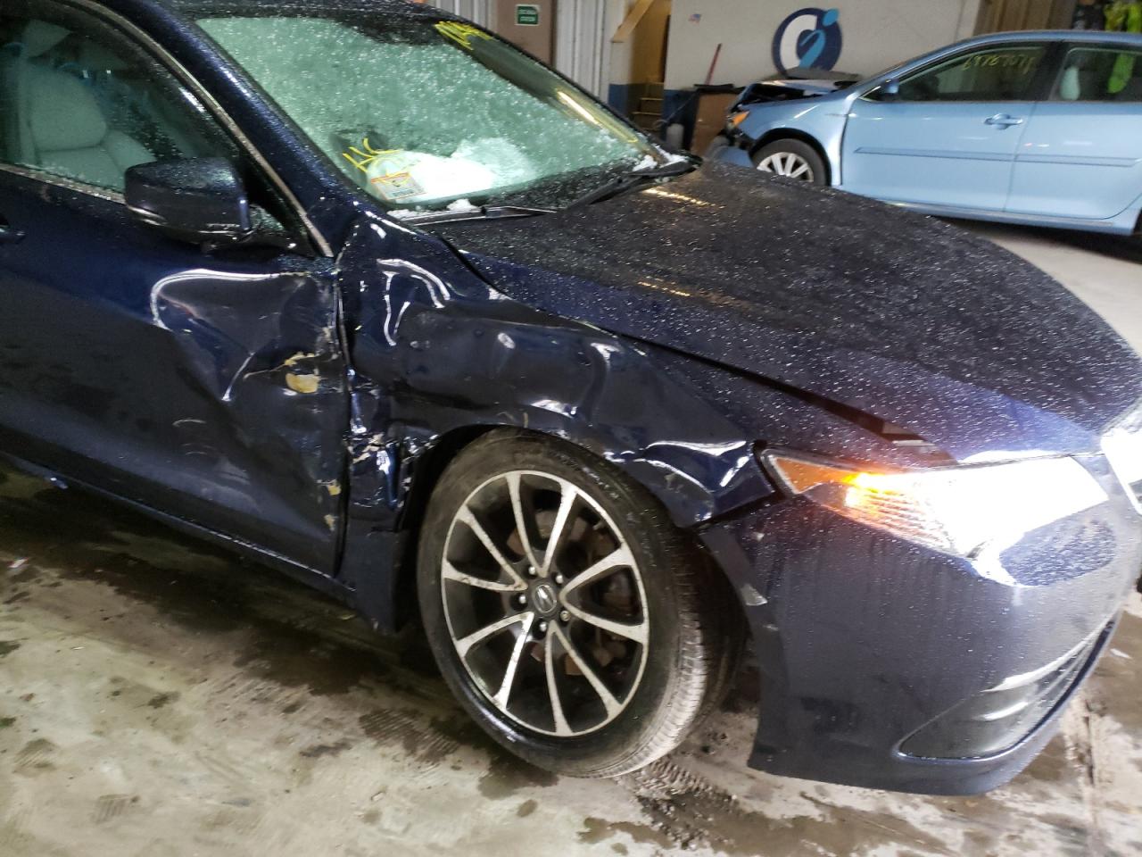 Photo 9 from auction – 2015 ACURA TLX TECH with VIN 19UUB2F52FA009944
