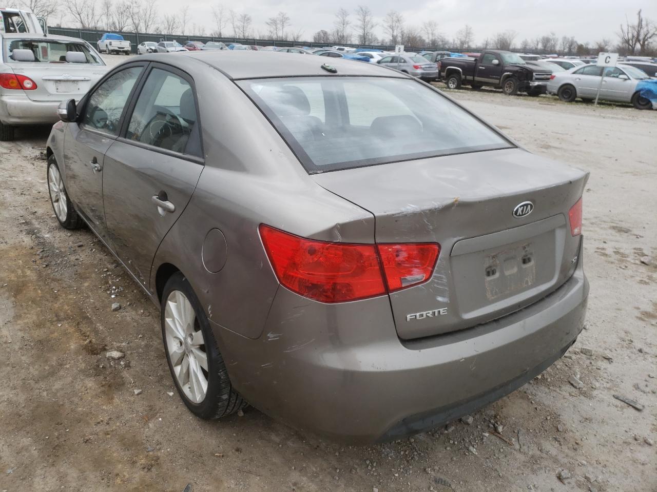 Photo 3 from auction – 2010 KIA FORTE SX with VIN KNAFW4A38A5049148