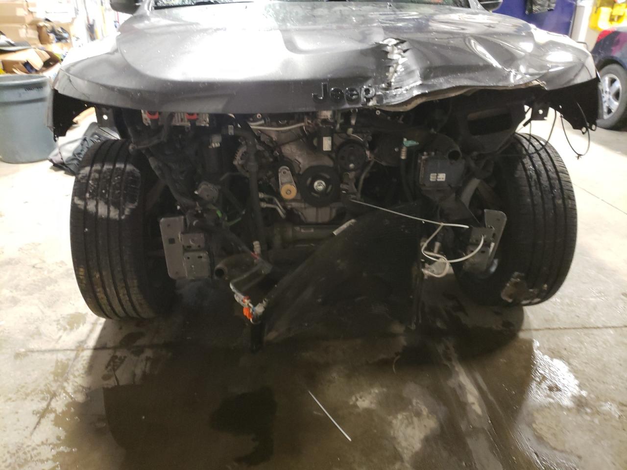 Photo 9 from auction – 2019 JEEP GRAND CHER with VIN 1C4RJFAG6KC849702