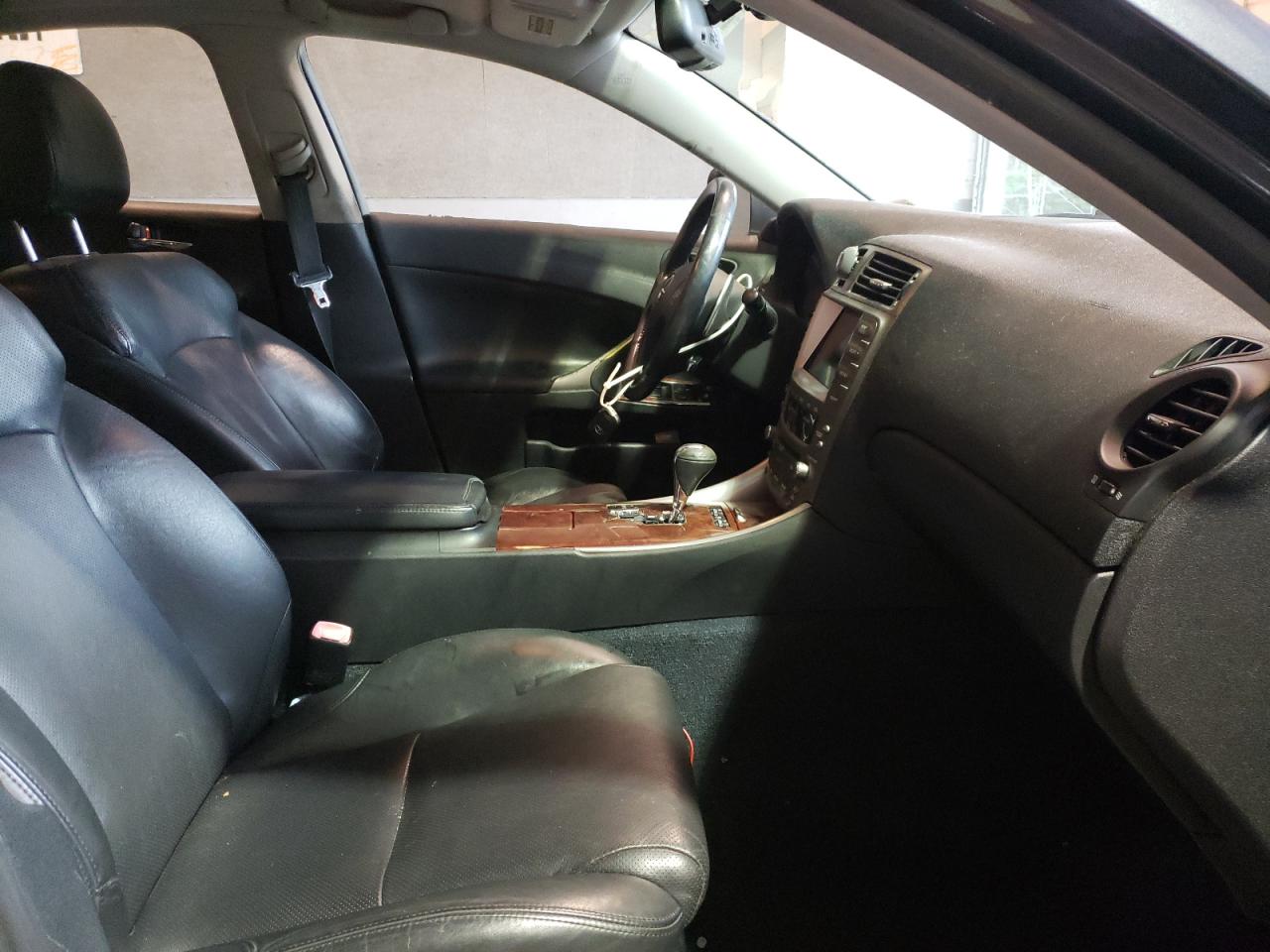 Photo 5 from auction – 2008 LEXUS IS 250 with VIN JTHBK262282070542