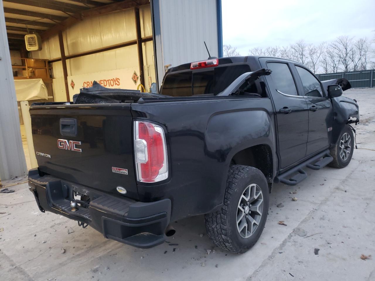Photo 4 from auction – 2016 GMC CANYON SLE with VIN 1GTG6CE36G1200628