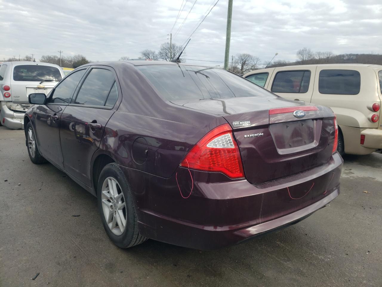 Photo 3 from auction – 2011 FORD FUSION S with VIN 3FAHP0GA2BR340689