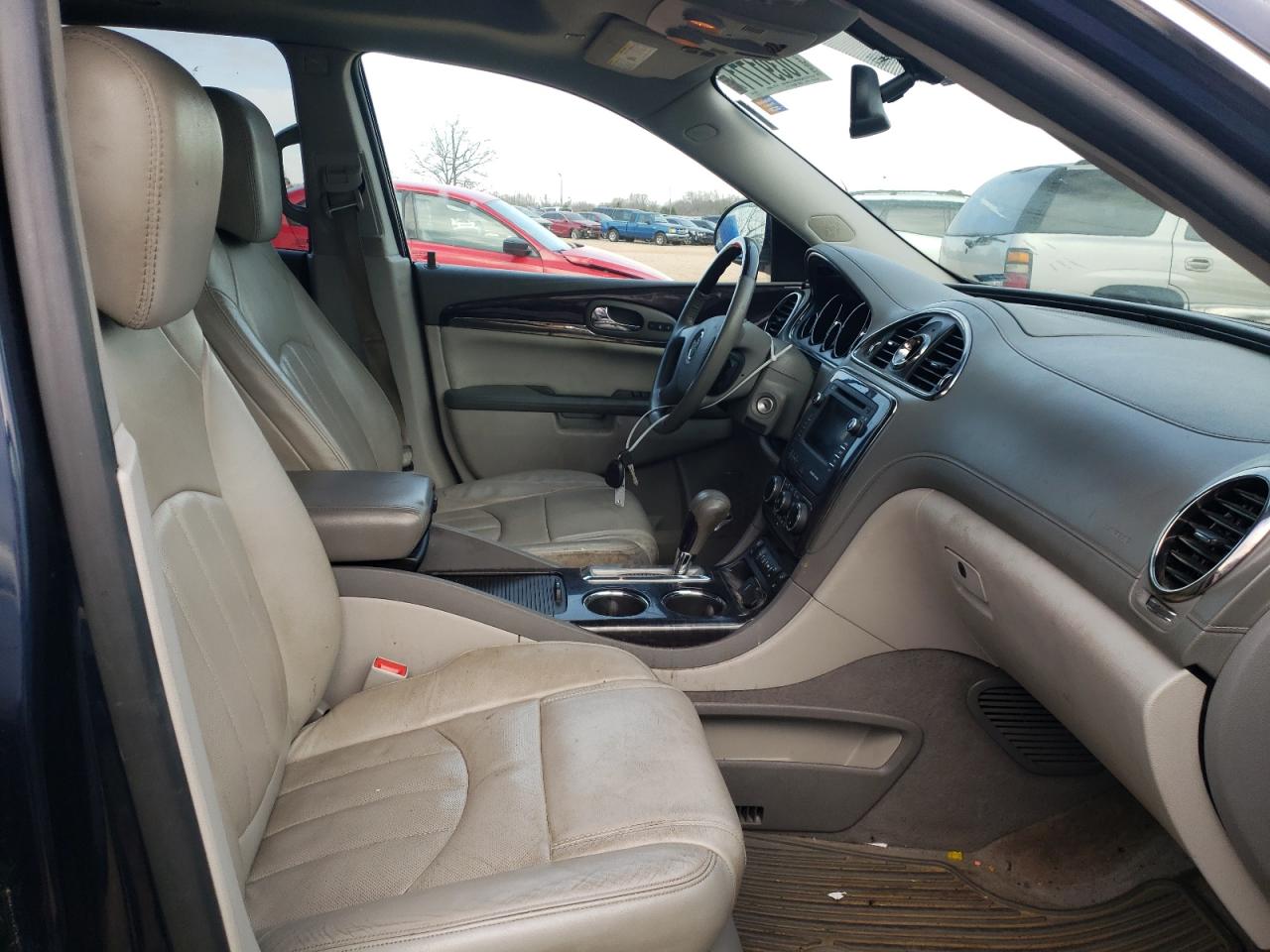 Photo 5 from auction – 2016 BUICK ENCLAVE with VIN 5GAKRBKD8GJ244849