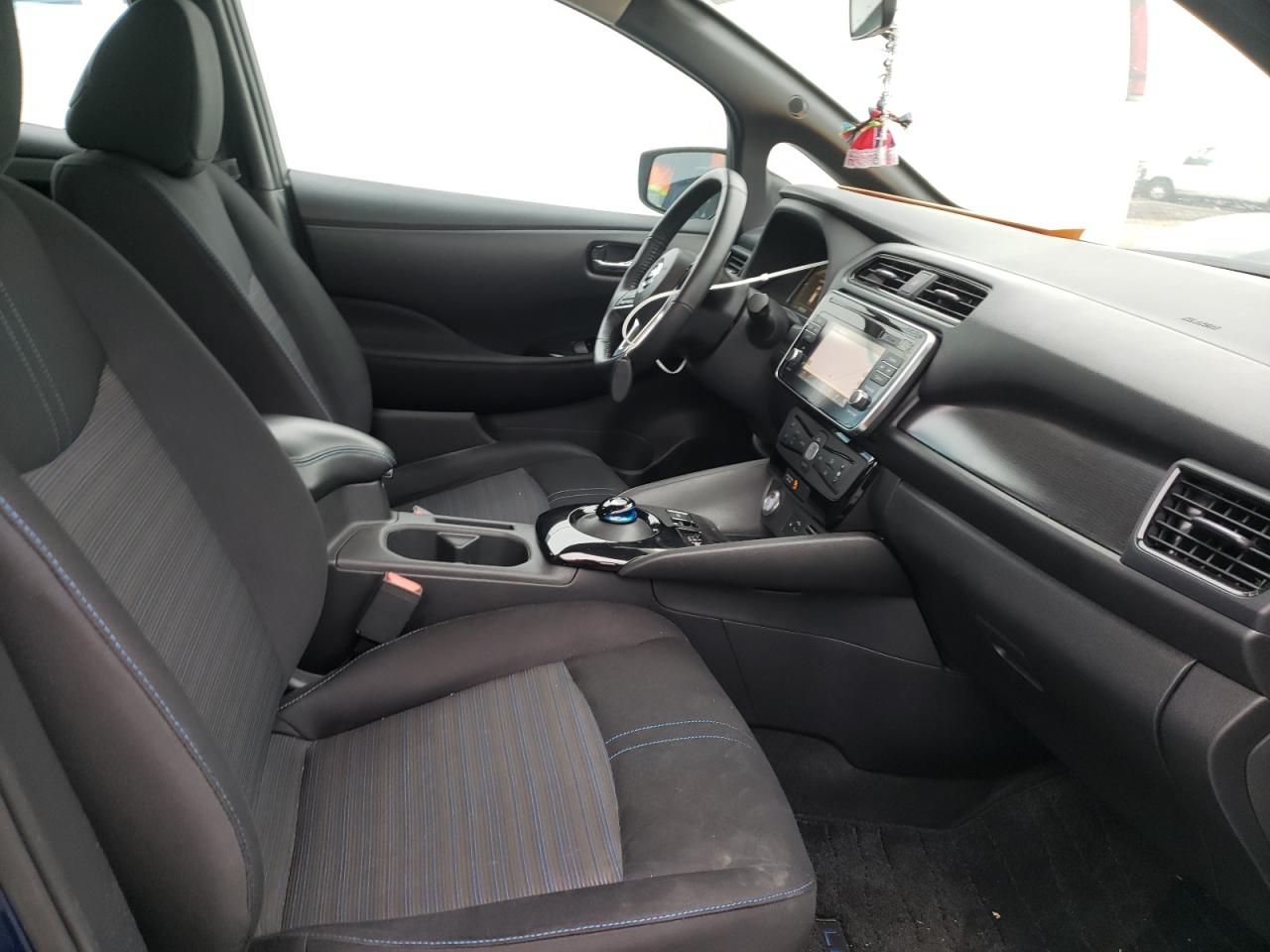 Photo 5 from auction – 2018 NISSAN LEAF S with VIN 1N4AZ1CP3JC300629