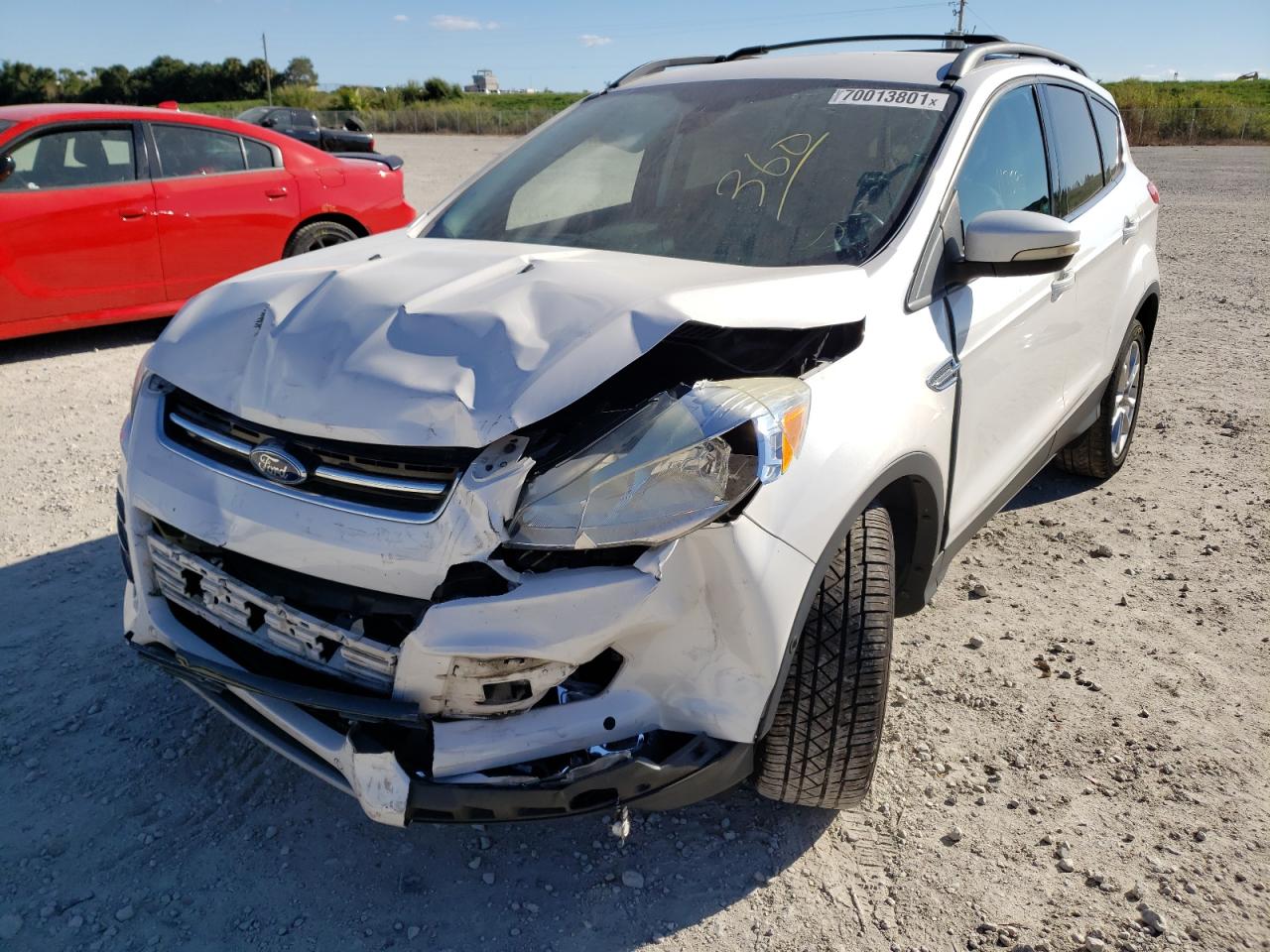 Photo 2 from auction – 2013 FORD ESCAPE SEL with VIN 1FMCU0HX5DUD15521