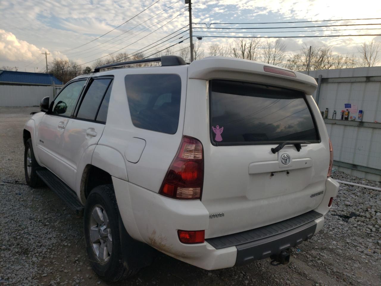 صورة رقم 3 من المزاد - 2005 TOYOTA 4RUNNER SR مع VIN JTEBU14RX50076551
