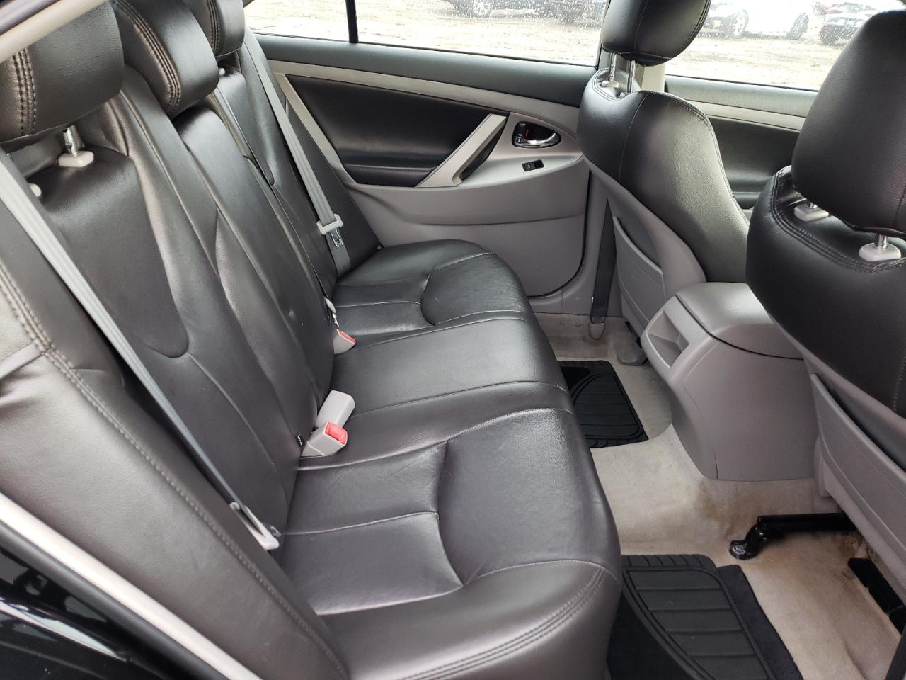 Photo 6 from auction – 2011 TOYOTA CAMRY BASE with VIN 4T1BF3EK7BU134689