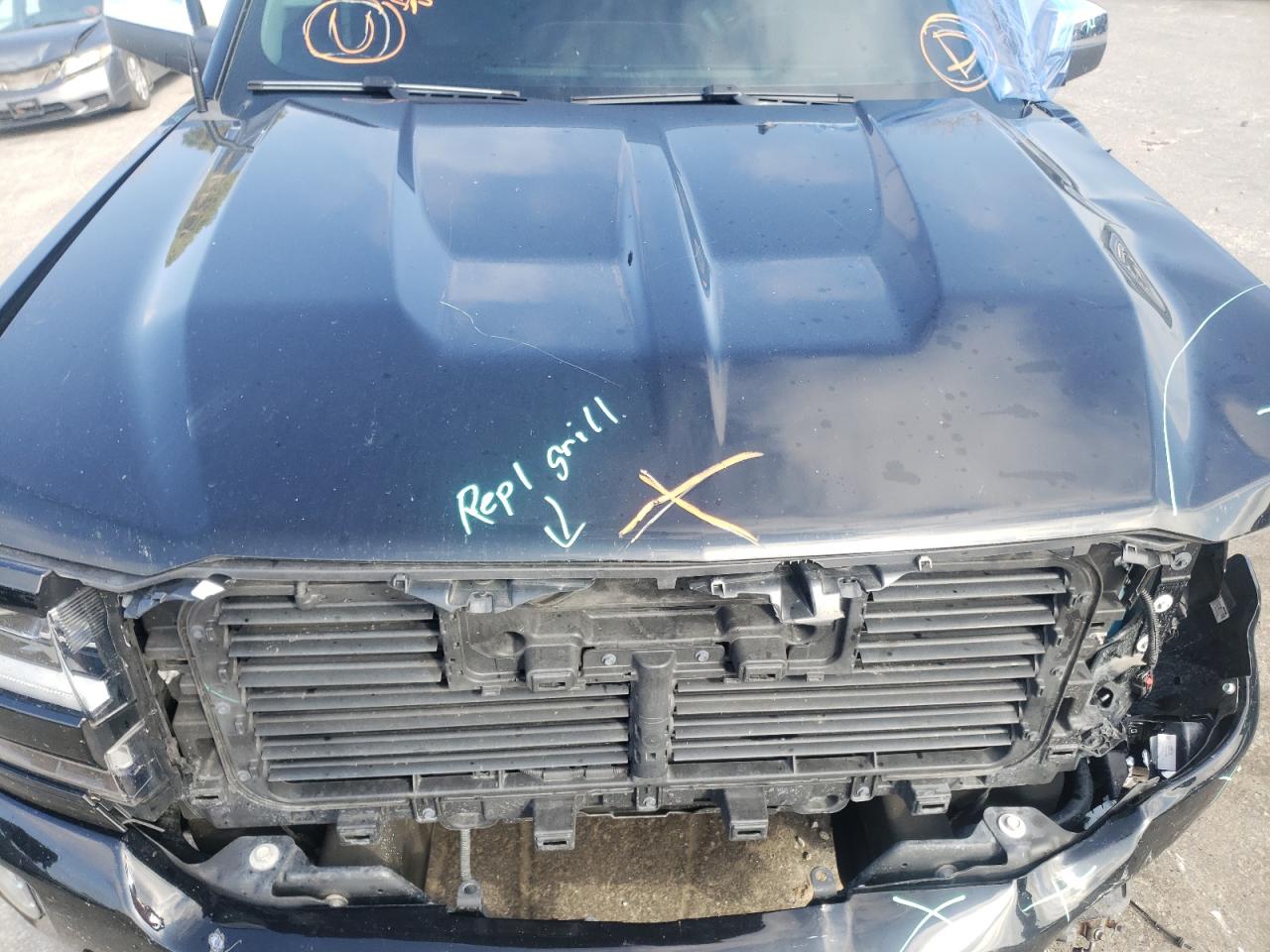 Photo 7 from auction – 2018 CHEVROLET SILVERADO with VIN 3GCUKSEC5JG496839