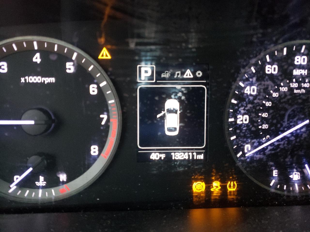 Photo 8 from auction – 2016 HYUNDAI SONATA SE with VIN 5NPE24AF5GH319451
