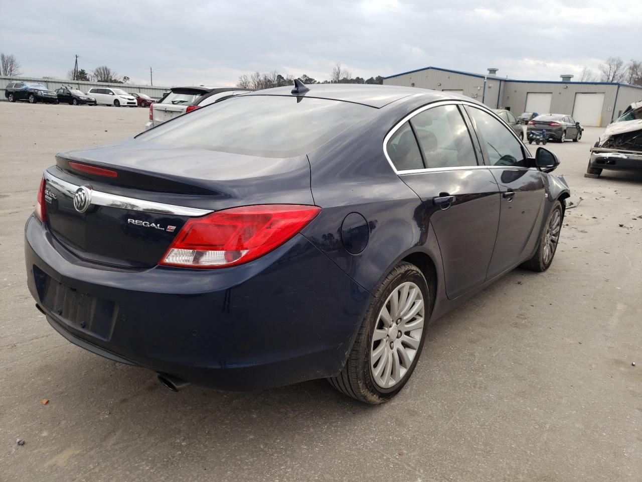 Photo 4 from auction – 2011 BUICK REGAL CXL with VIN 2G4GV5EV2B9196027