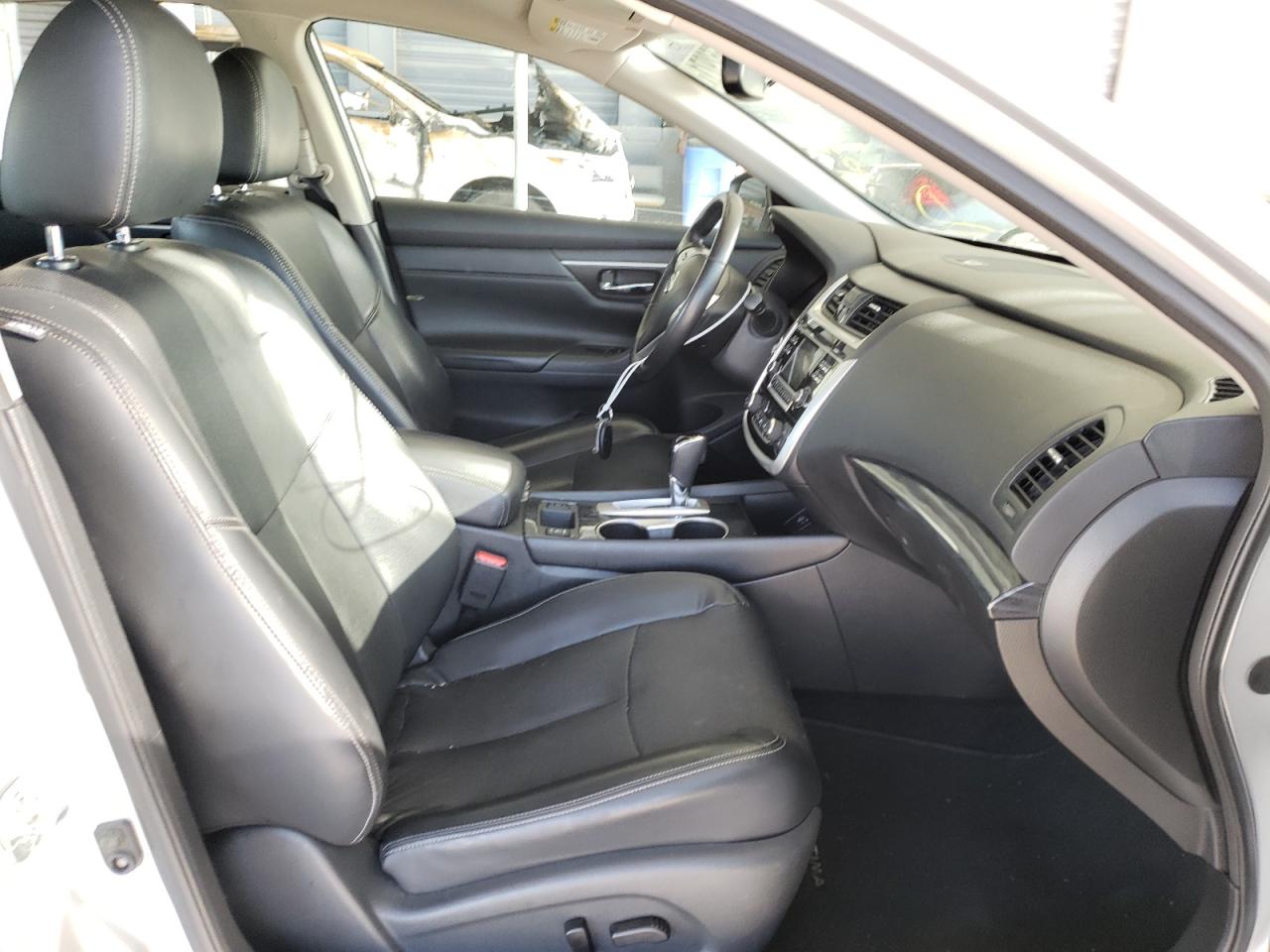 Photo 5 from auction – 2018 NISSAN ALTIMA 2.5 with VIN 1N4AL3AP0JC214355