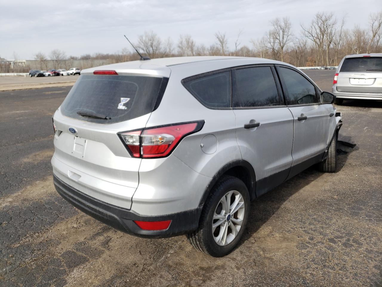 Photo 4 from auction – 2018 FORD ESCAPE S with VIN 1FMCU0F73JUA07679