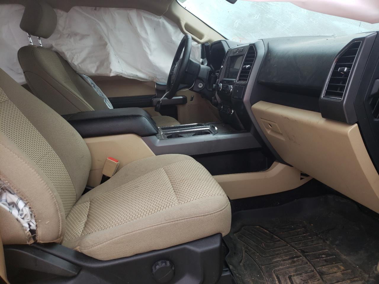 Photo 5 from auction – 2019 FORD F150 SUPER with VIN 1FTEW1E58KKC07659