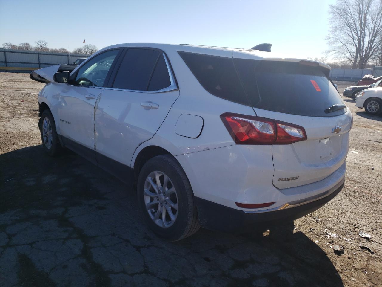 Photo 3 from auction – 2018 CHEVROLET EQUINOX LT with VIN 3GNAXSEV2JS583429