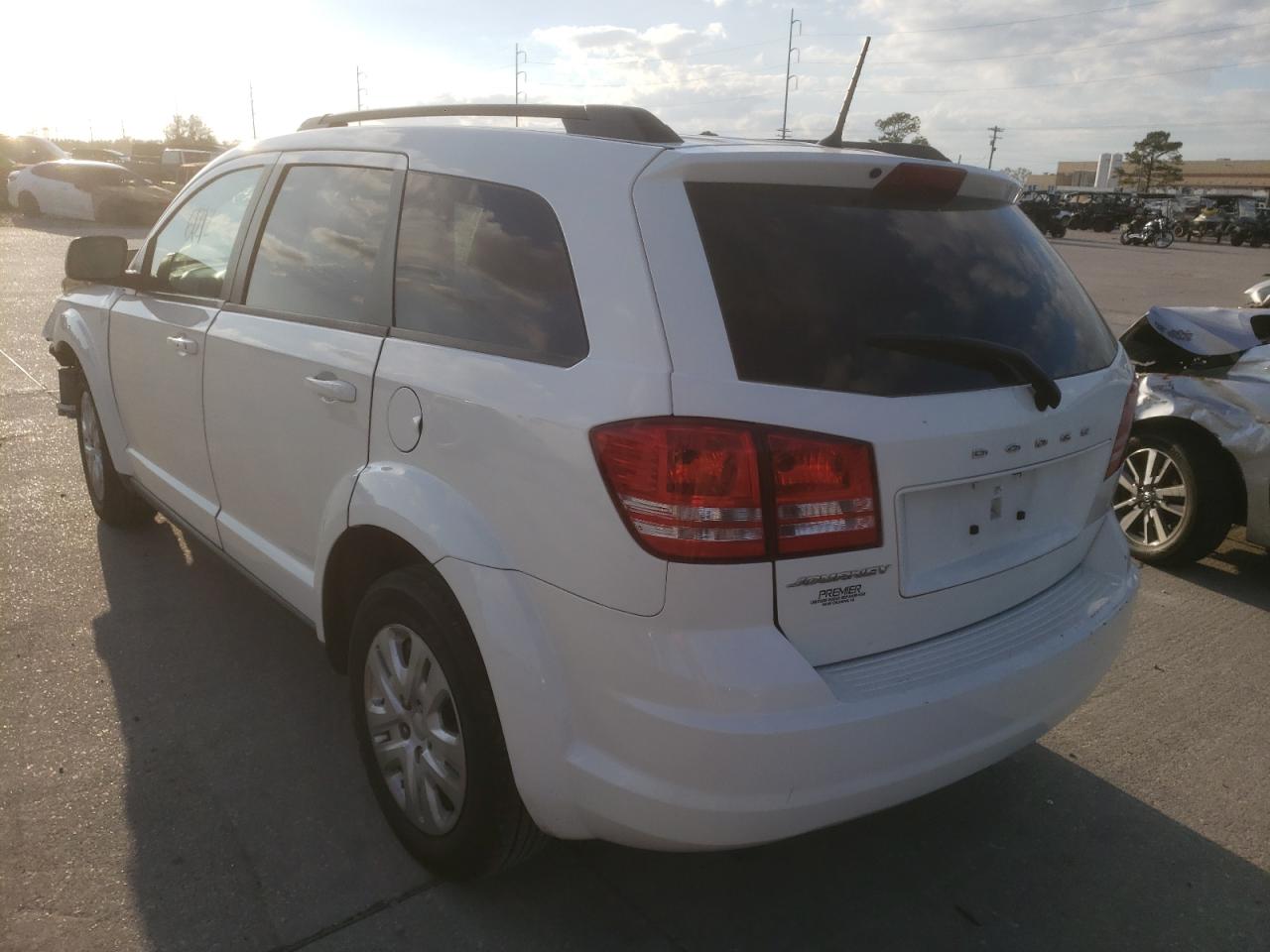 Photo 3 from auction – 2019 DODGE JOURNEY SE with VIN 3C4PDCAB7KT864134
