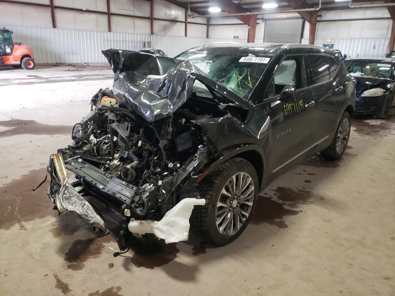 Photo 2 from auction – 2020 CHEVROLET BLAZER PRE with VIN 3GNKBLRSXLS626619