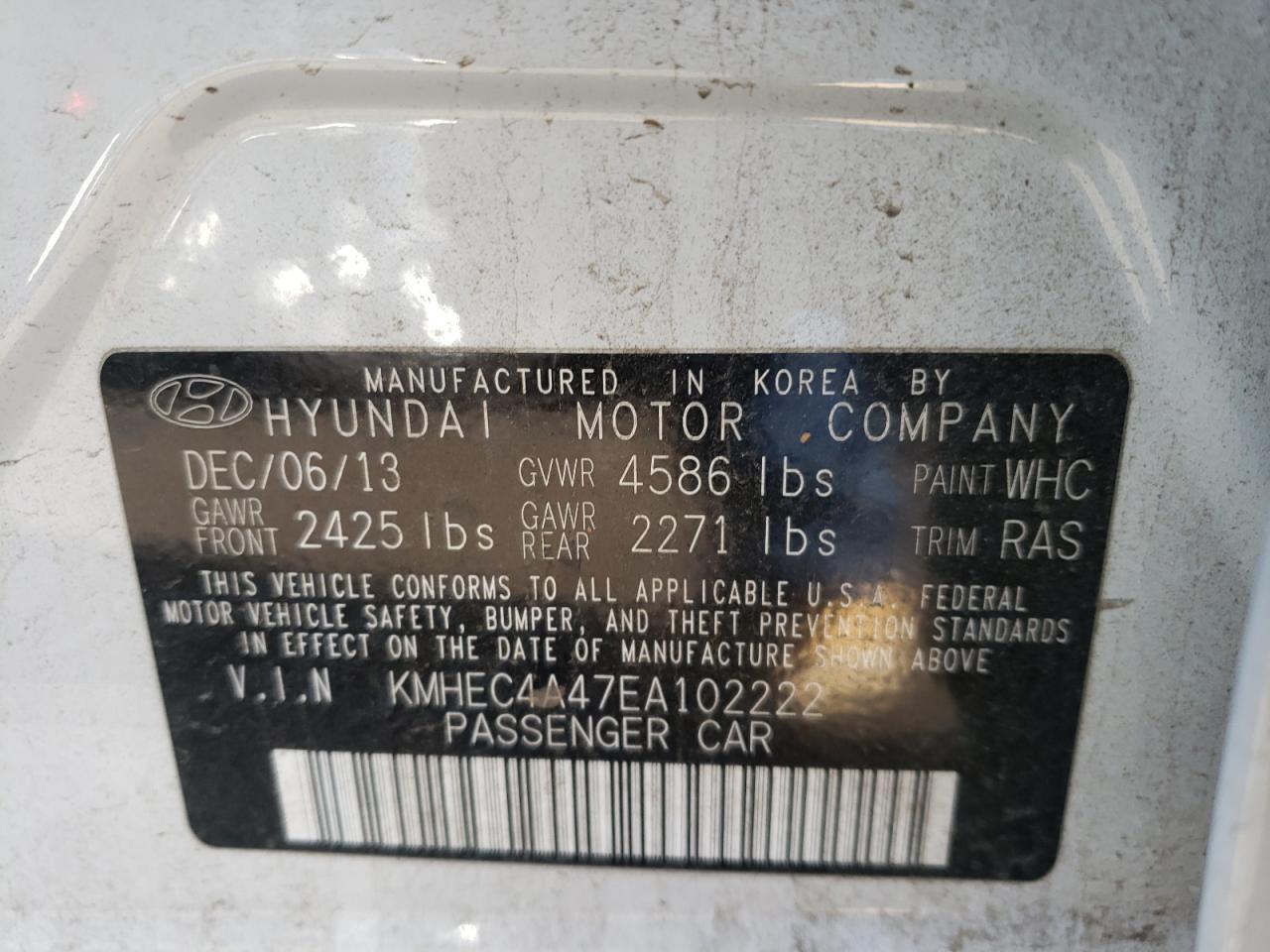 Photo 10 from auction – 2014 HYUNDAI SONATA HYB with VIN KMHEC4A47EA102222