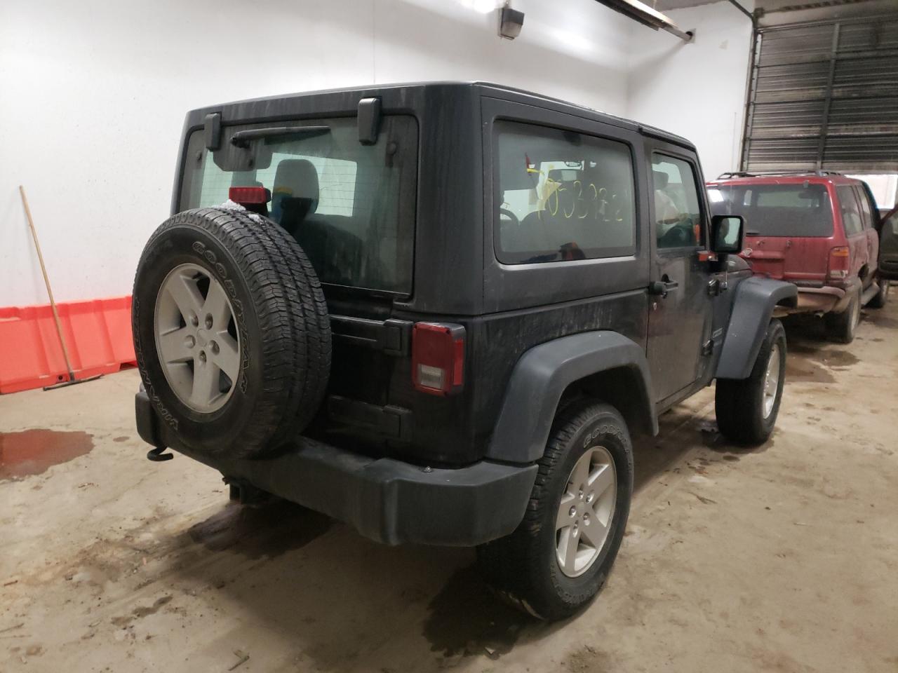 Photo 4 from auction – 2017 JEEP WRANGLER S with VIN 1C4AJWAG3HL547659